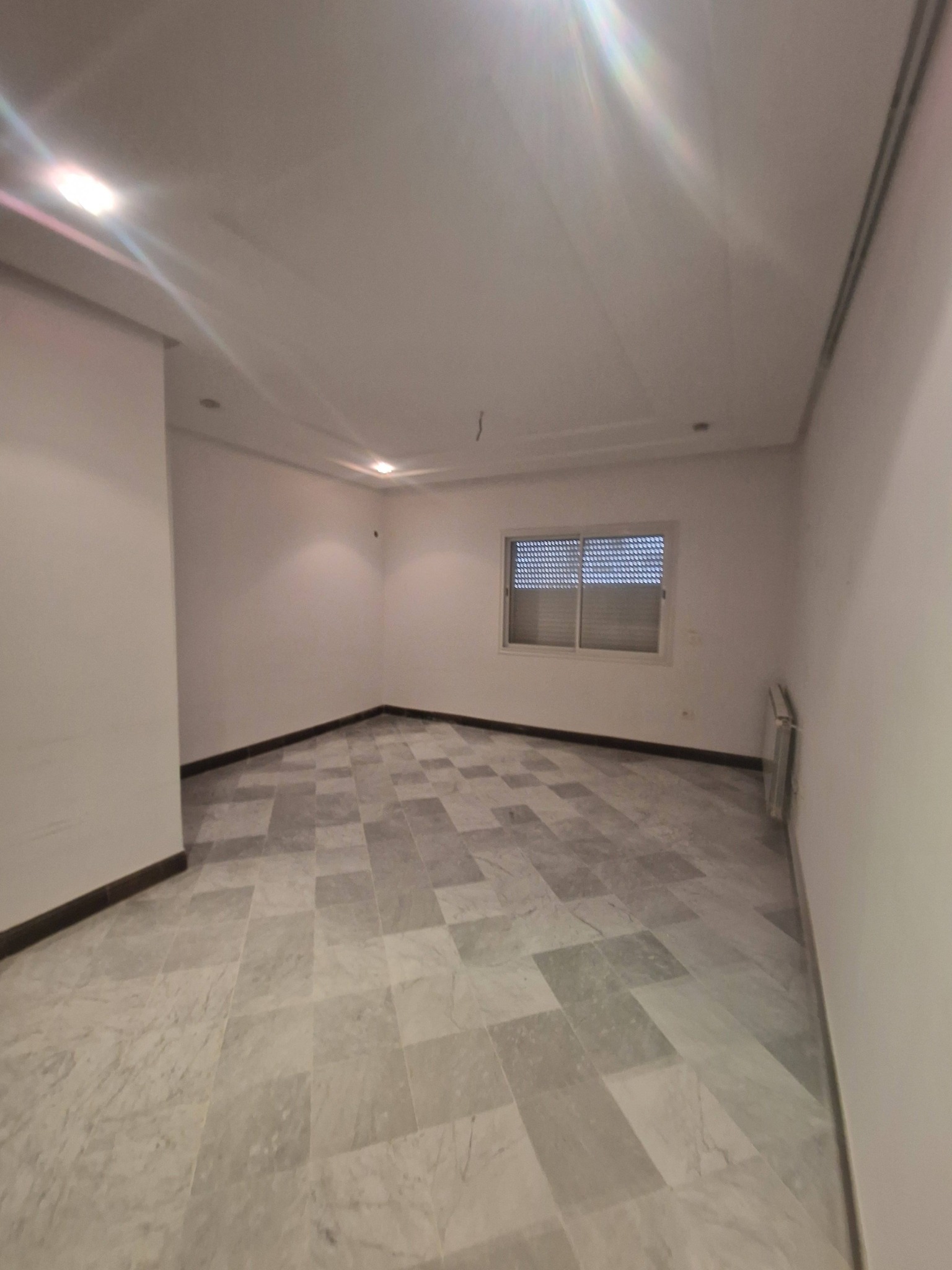 El Menzah&nbsp;El Menzah 9&nbsp;Location&nbsp;Appart. 2 pi�ces&nbsp;S1 situ� � el manzehc 9c