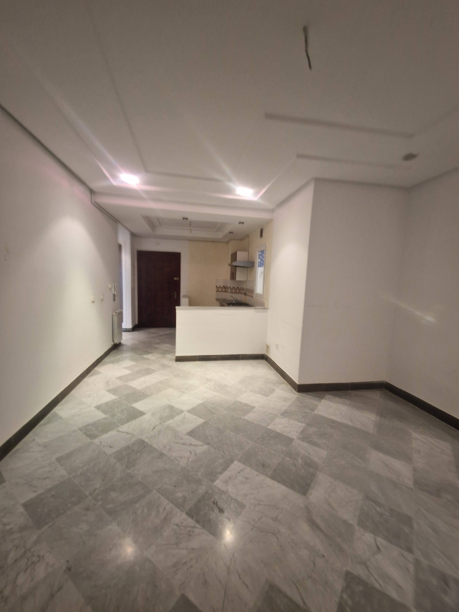 El Menzah&nbsp;El Menzah 9&nbsp;Location&nbsp;Appart. 2 pi�ces&nbsp;S1 situ� � el manzehc 9c