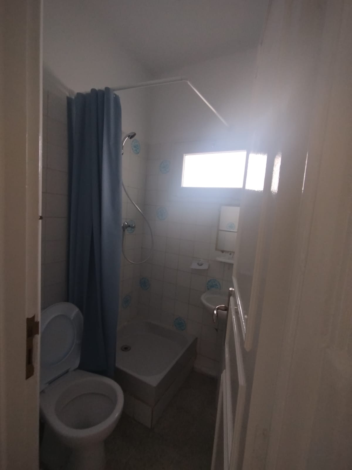 Ariana Ville&nbsp;El Menzah 5&nbsp;Location&nbsp;Appart. 2 pi�ces&nbsp;Un mignon studio s1 vide � menzah5