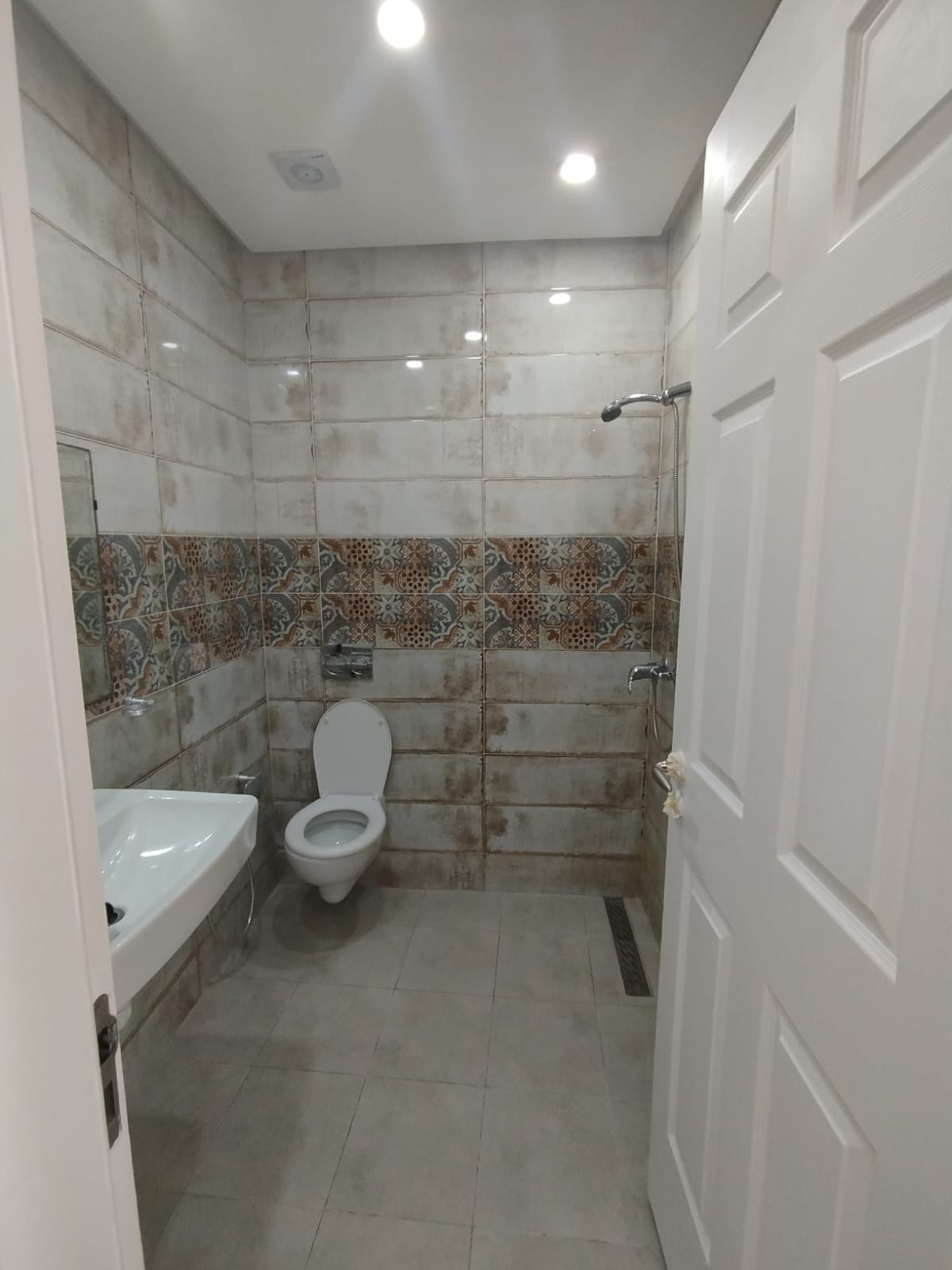 El Menzah&nbsp;El Menzah 9&nbsp;Location&nbsp;Appart. 2 pi�ces&nbsp;Un magnifique studio s1 � menzah9