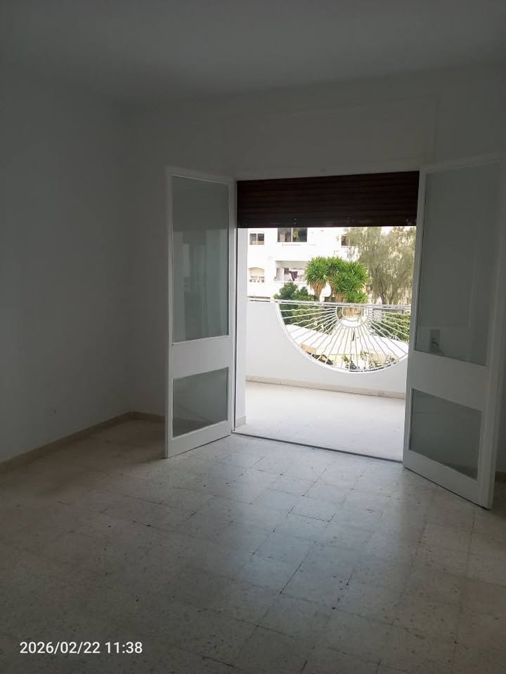 El Menzah&nbsp;El Manar 2&nbsp;Location&nbsp;Appart. 4 pi�ces&nbsp;Un vaste et lumineux appartement s3 � manar2