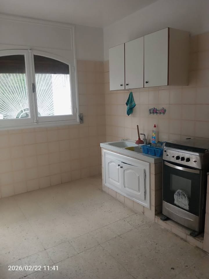 El Menzah&nbsp;El Manar 2&nbsp;Location&nbsp;Appart. 4 pi�ces&nbsp;Un vaste et lumineux appartement s3 � manar2