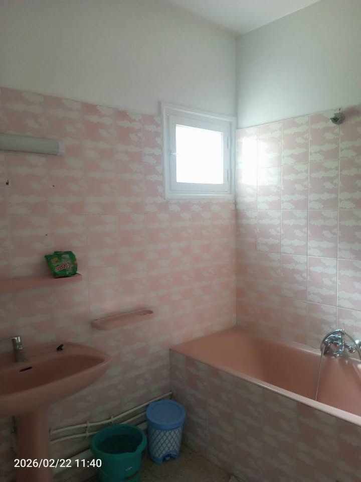 El Menzah&nbsp;El Manar 2&nbsp;Location&nbsp;Appart. 4 pi�ces&nbsp;Un vaste et lumineux appartement s3 � manar2
