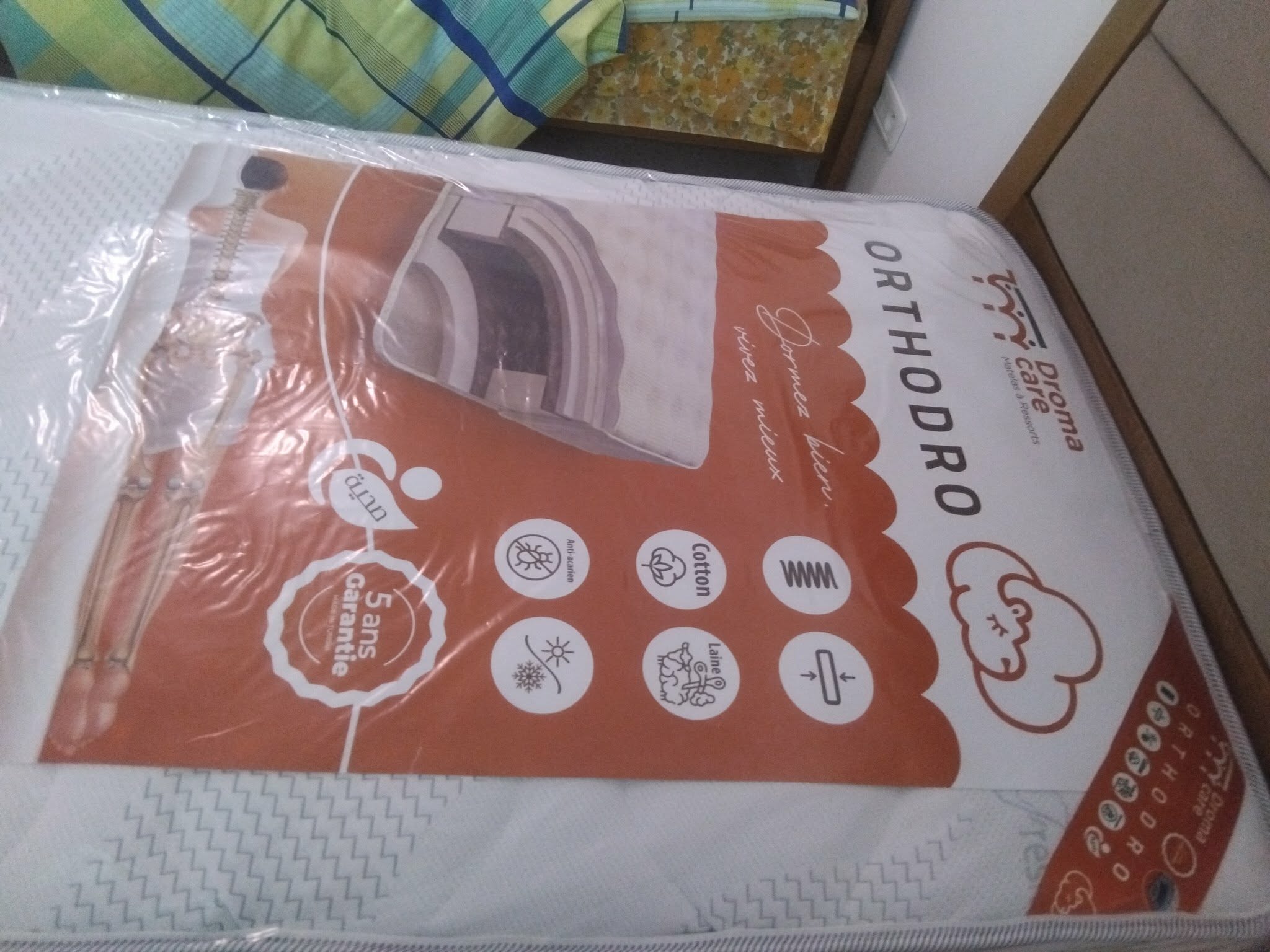 Sfax Ville&nbsp;Sfax&nbsp;Chambres � coucher&nbsp;Lits&nbsp;Deux lits neufs avec deux matelas orthop�diques