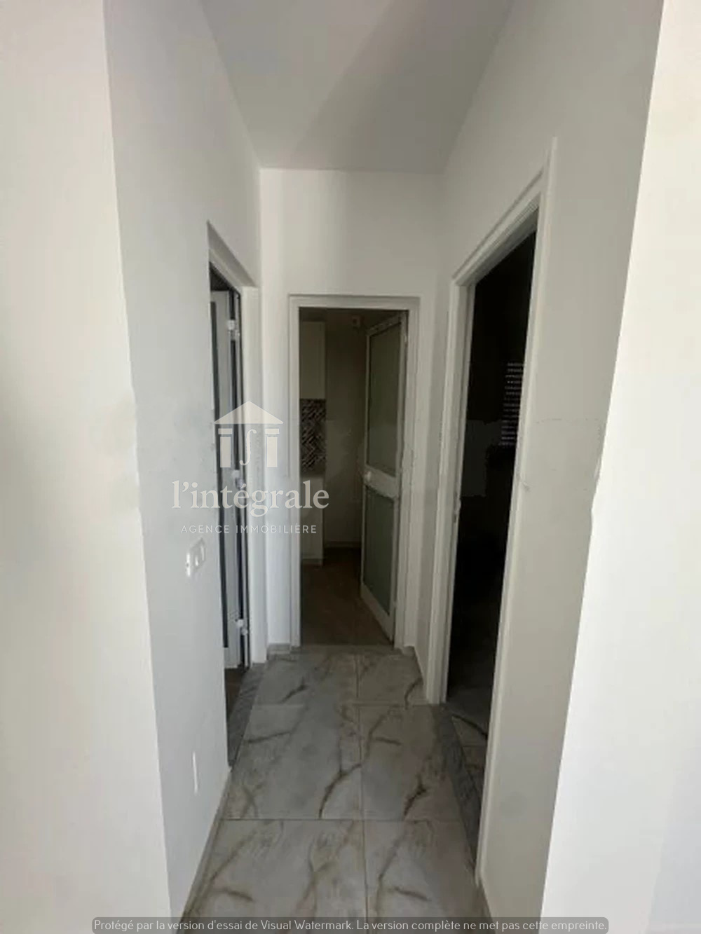 Ariana Ville&nbsp;Cite Ennasr 2&nbsp;Location&nbsp;Appart. 2 pi�ces&nbsp;S1 r�cemment r�nov�