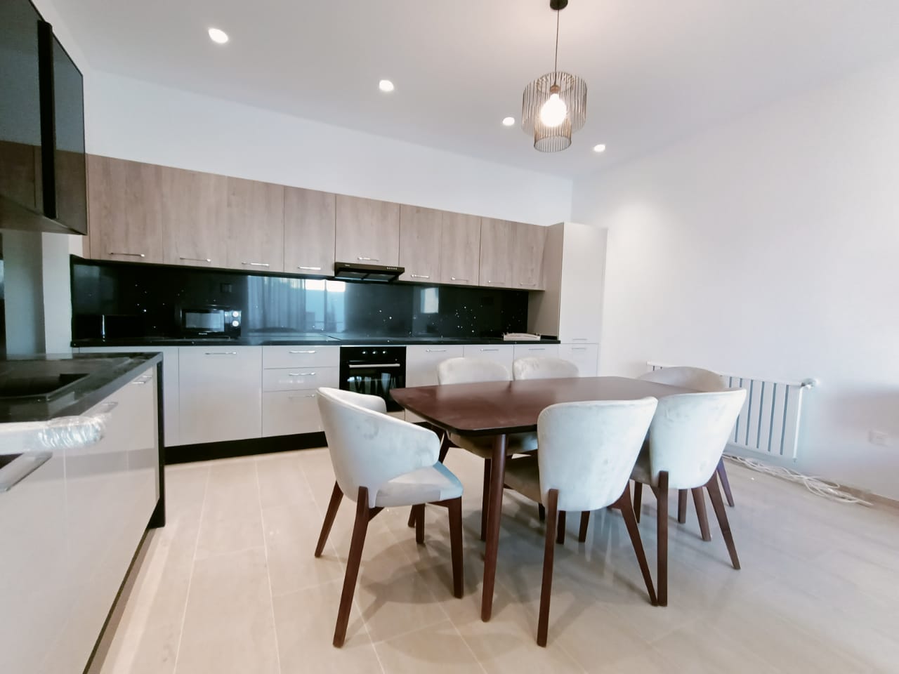 La Marsa&nbsp;Marsa Ennassim&nbsp;Location&nbsp;Appart. 2 pi�ces&nbsp;Un s 2 tr�s haut standing