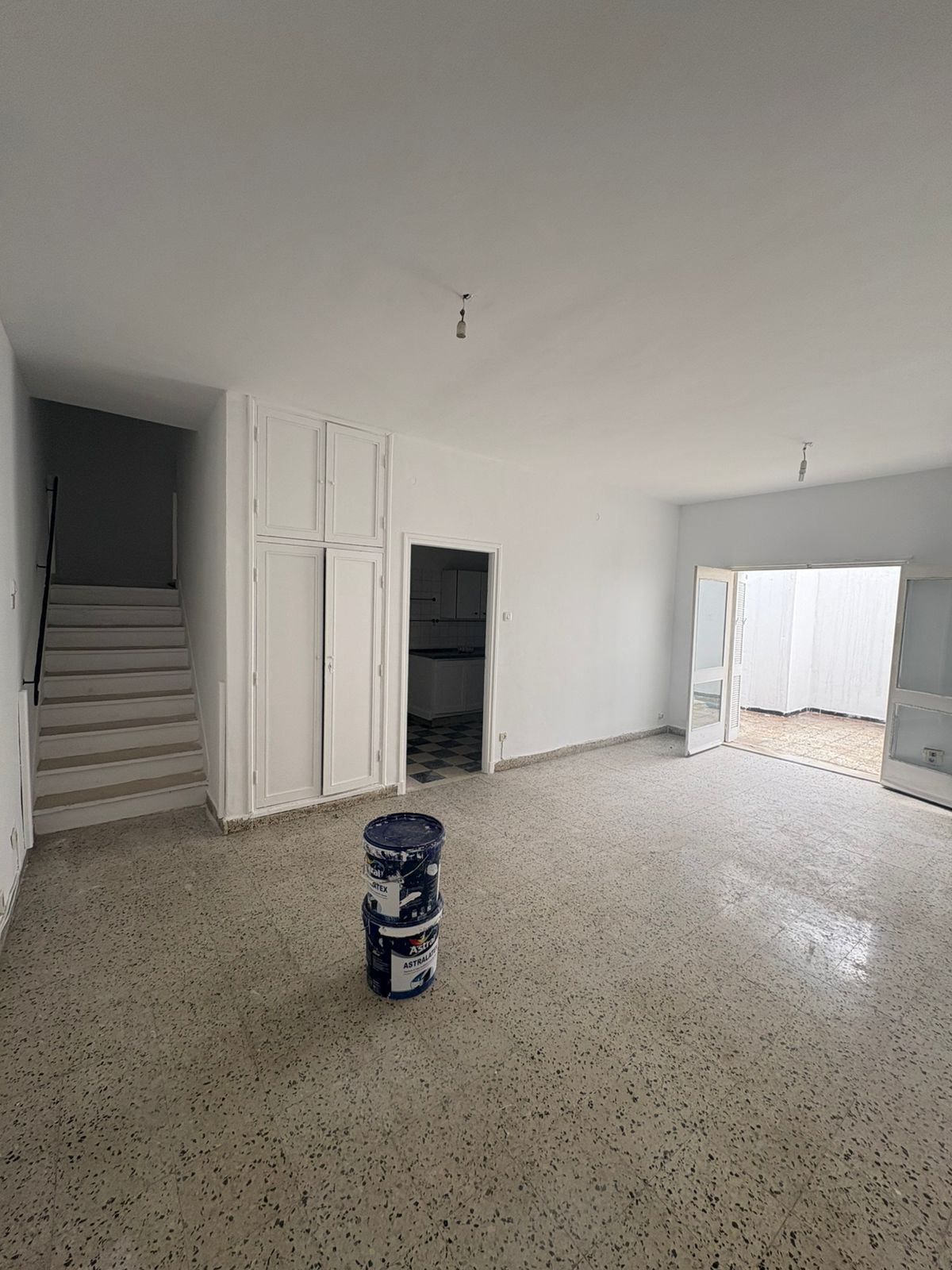 Ariana Ville&nbsp;El Menzah 6&nbsp;Location&nbsp;Duplex&nbsp;Spacieux triplex uv4 menzah6 usage habitation