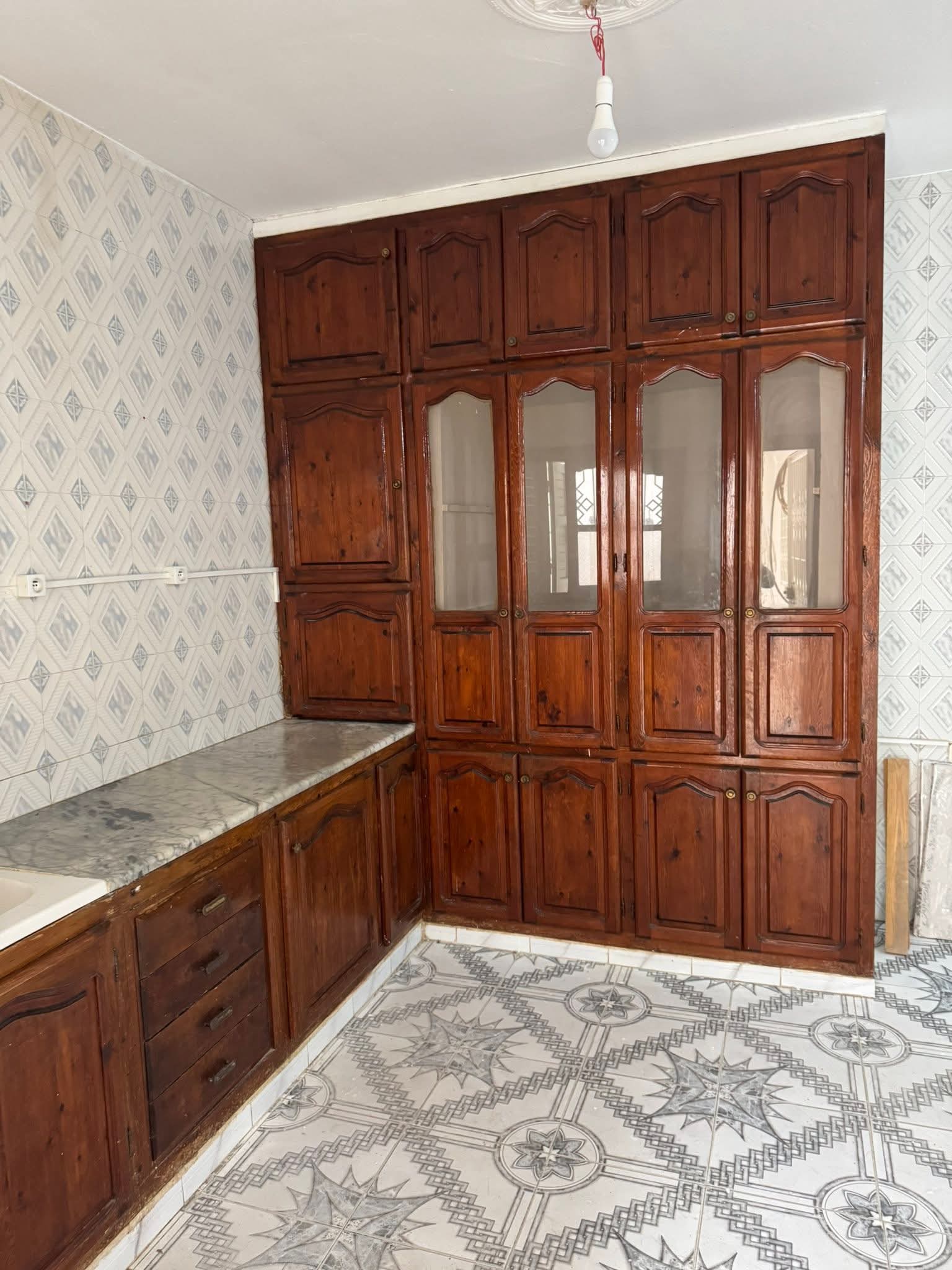 El Mourouj&nbsp;El Mourouj&nbsp;Location&nbsp;Appart. 3 pi�ces&nbsp;Rdc de villa mourouj 4