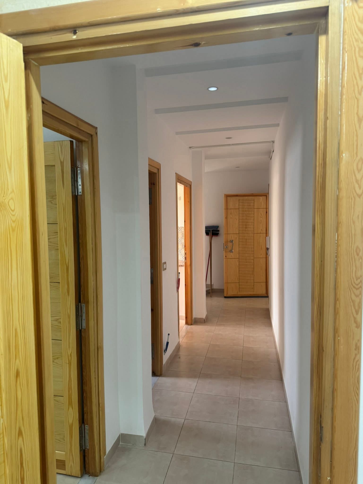 El Mourouj&nbsp;El Mourouj&nbsp;Location&nbsp;Appart. 3 pi�ces&nbsp;Offre etage de villa ind�pendant mourouj 3