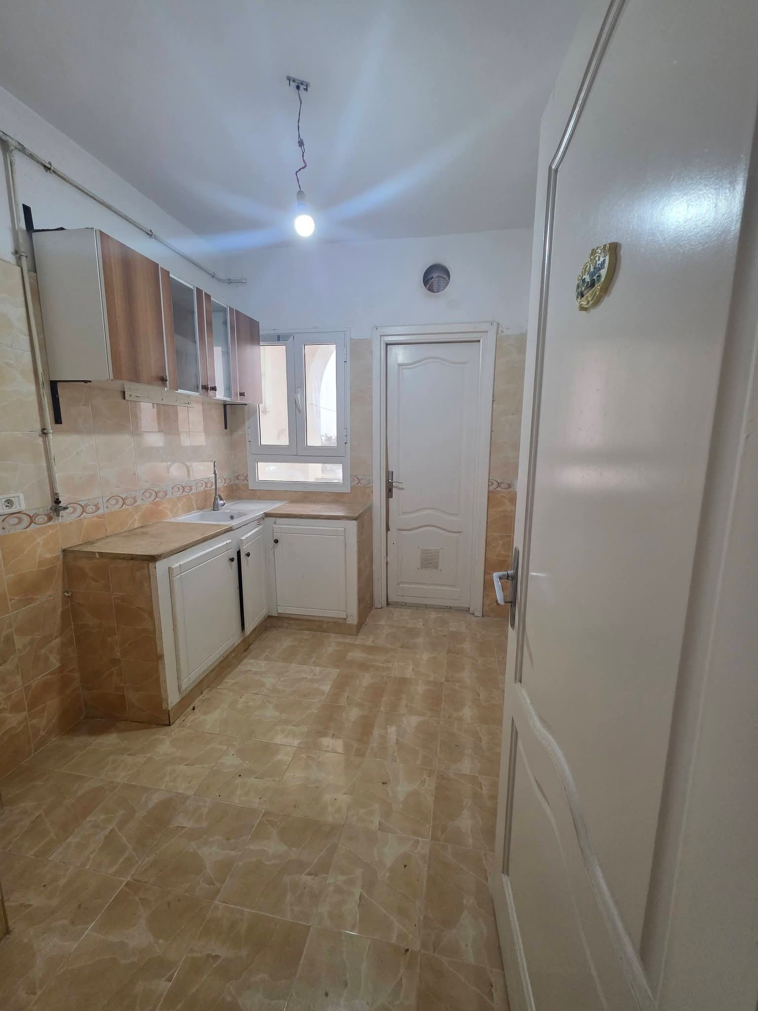 Hammam Chatt&nbsp;Borj Cedria&nbsp;Location&nbsp;Appart. 3 pi�ces&nbsp;Appartement s2 a borj cedria