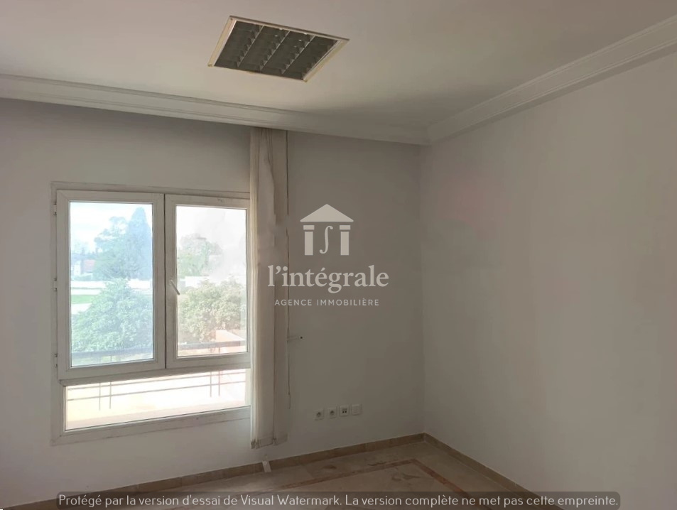 Cite El Khadra&nbsp;Zone urbaine nord&nbsp;Location&nbsp;Appart. 4 pi�ces&nbsp;Spacieux bureau h4