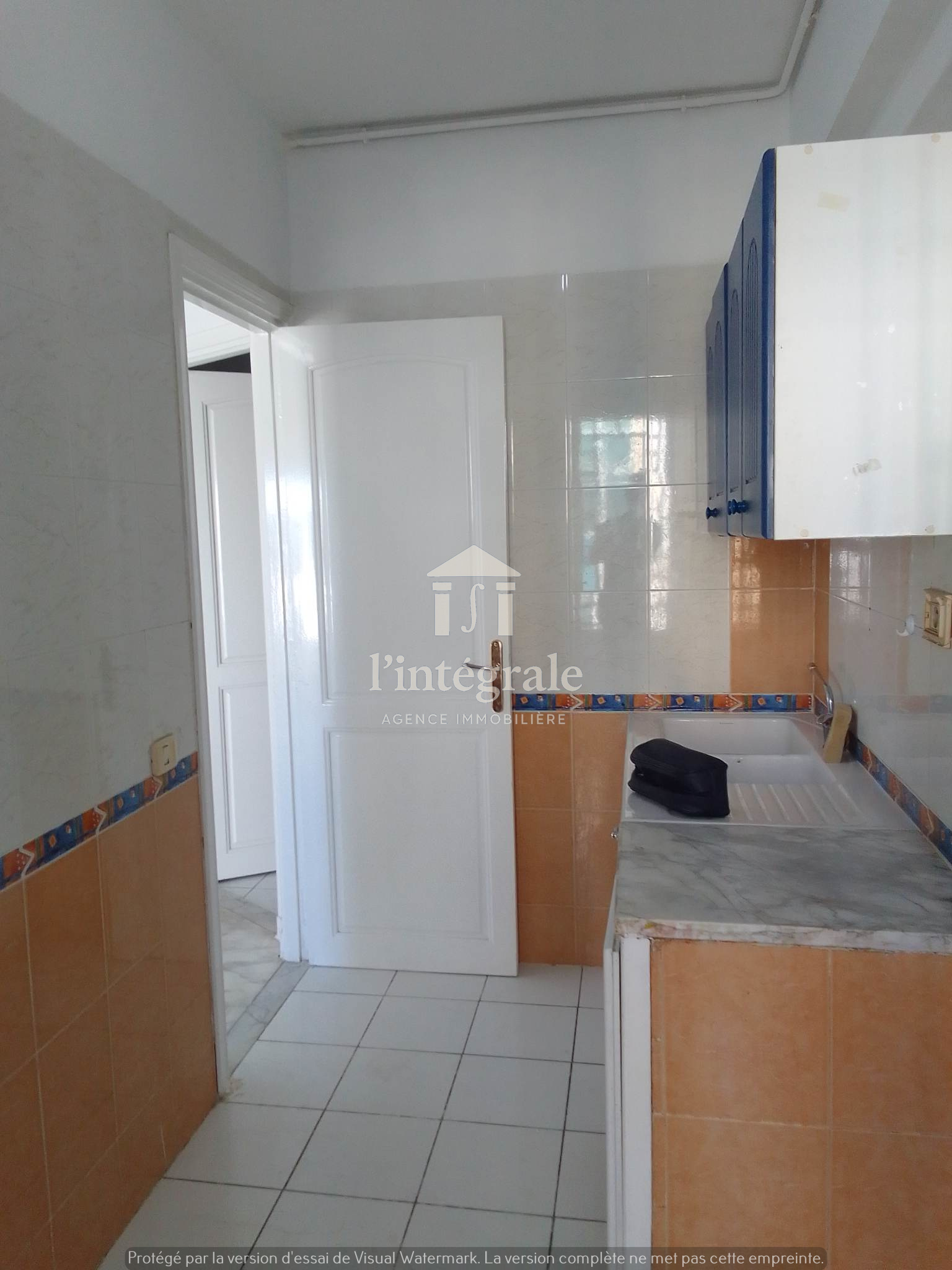 Ariana Ville&nbsp;Cite Ennasr 2&nbsp;Location&nbsp;Appart. 3 pi�ces&nbsp;S2 avec place de parking