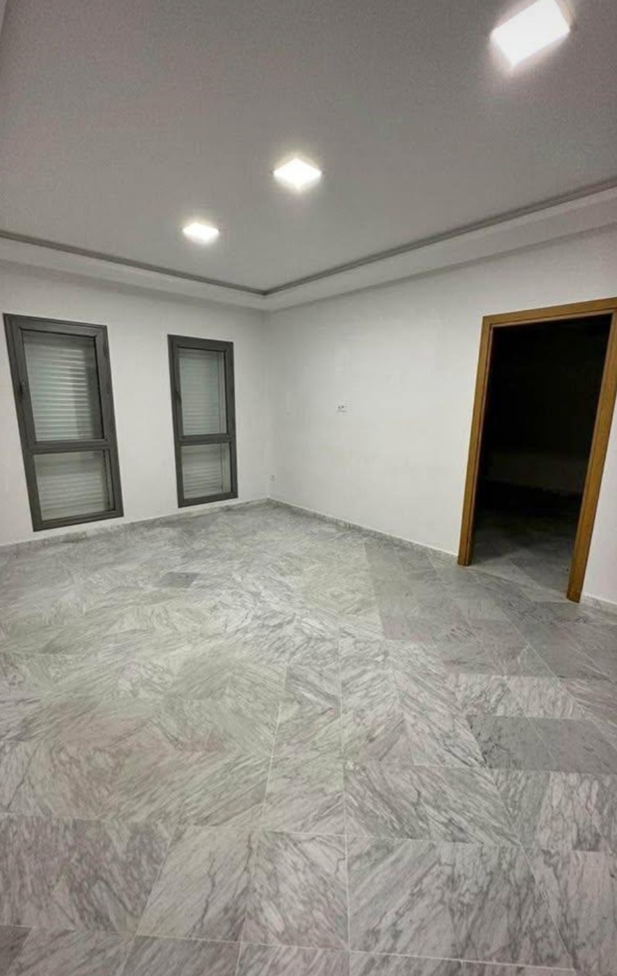 Bureaux & Commerces&nbsp;Bureau