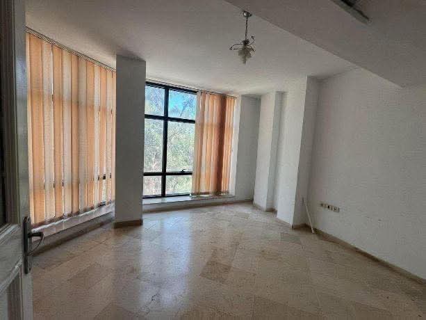 Bureaux & Commerces&nbsp;Bureau