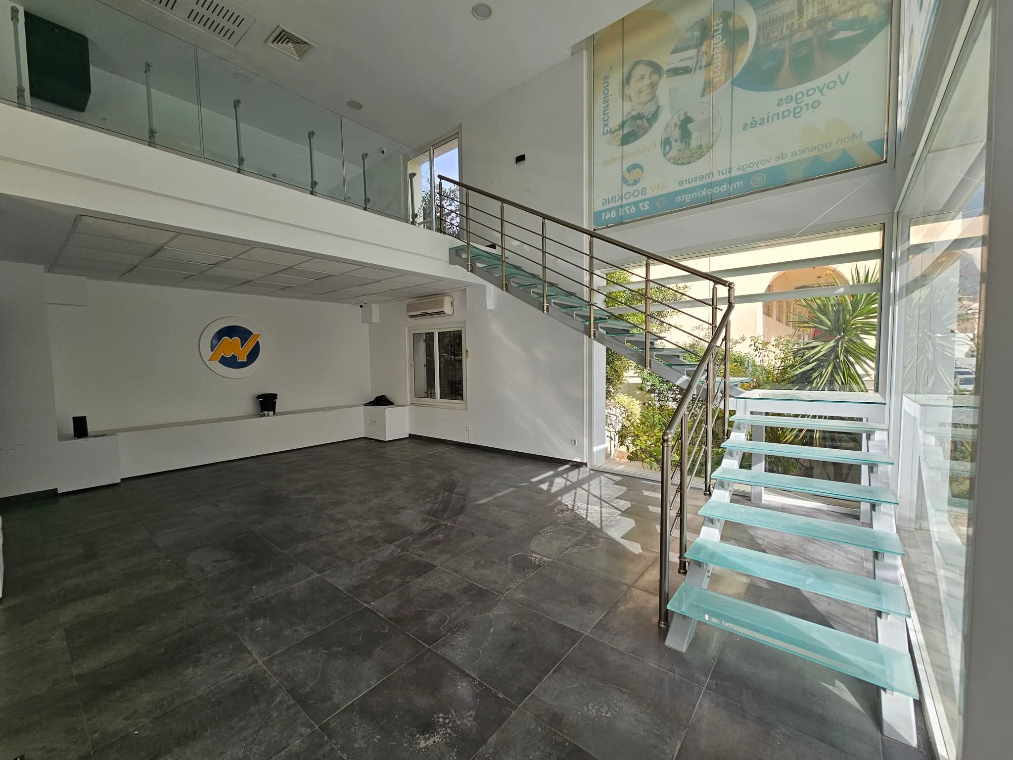 Bureaux & Commerces&nbsp;Surfaces