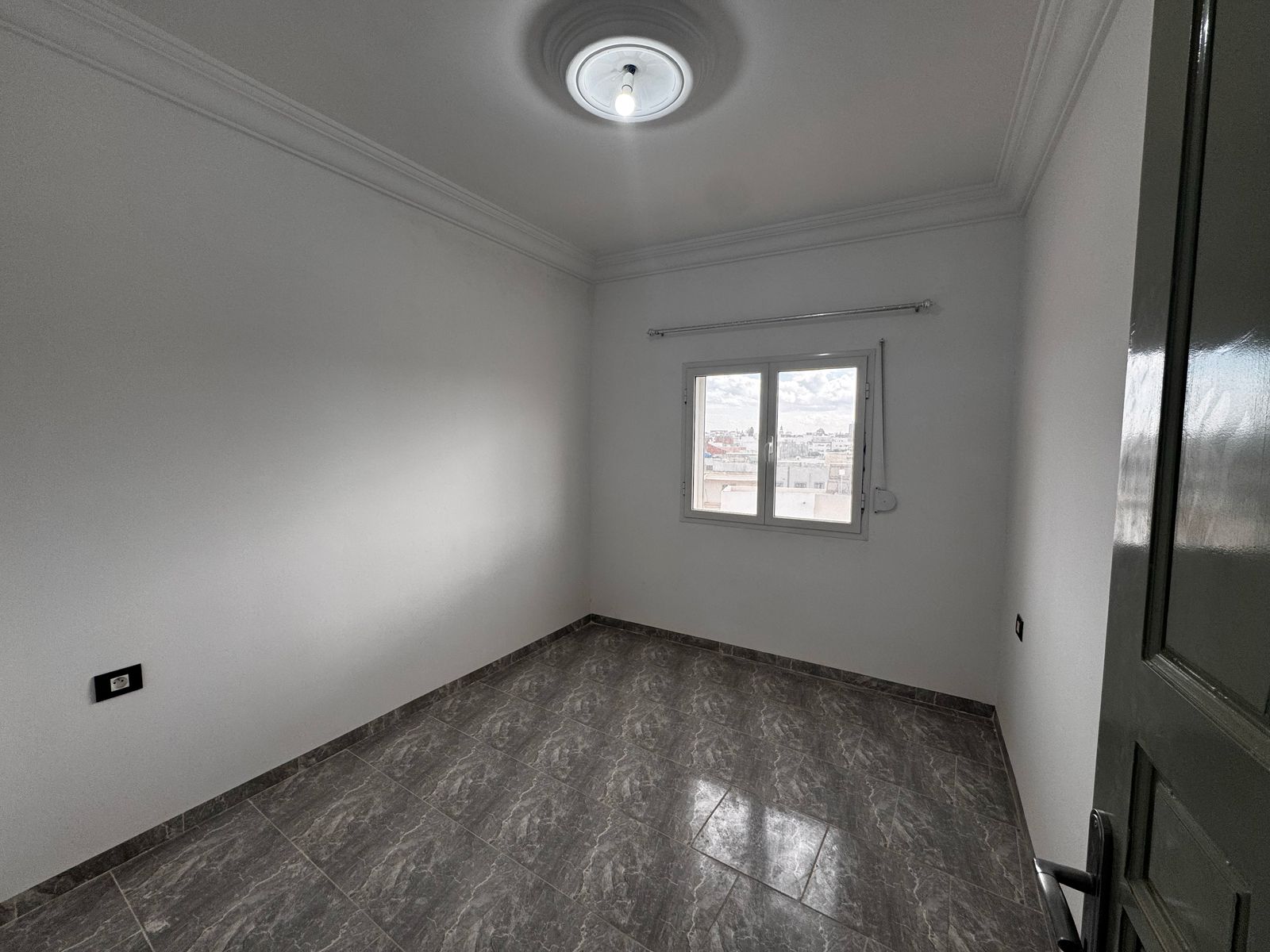 Sousse Jaouhara&nbsp;Sousse Khezama&nbsp;Location&nbsp;Appart. 2 pi�ces&nbsp;Bel appartement jamais habit�