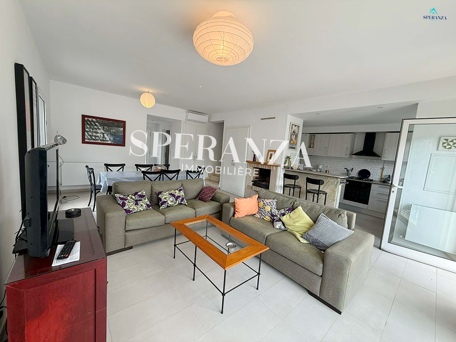 Hammamet&nbsp;Hammamet&nbsp;Location vacances&nbsp;Appart. 5 pi�ces+&nbsp;Duplex jeosppe