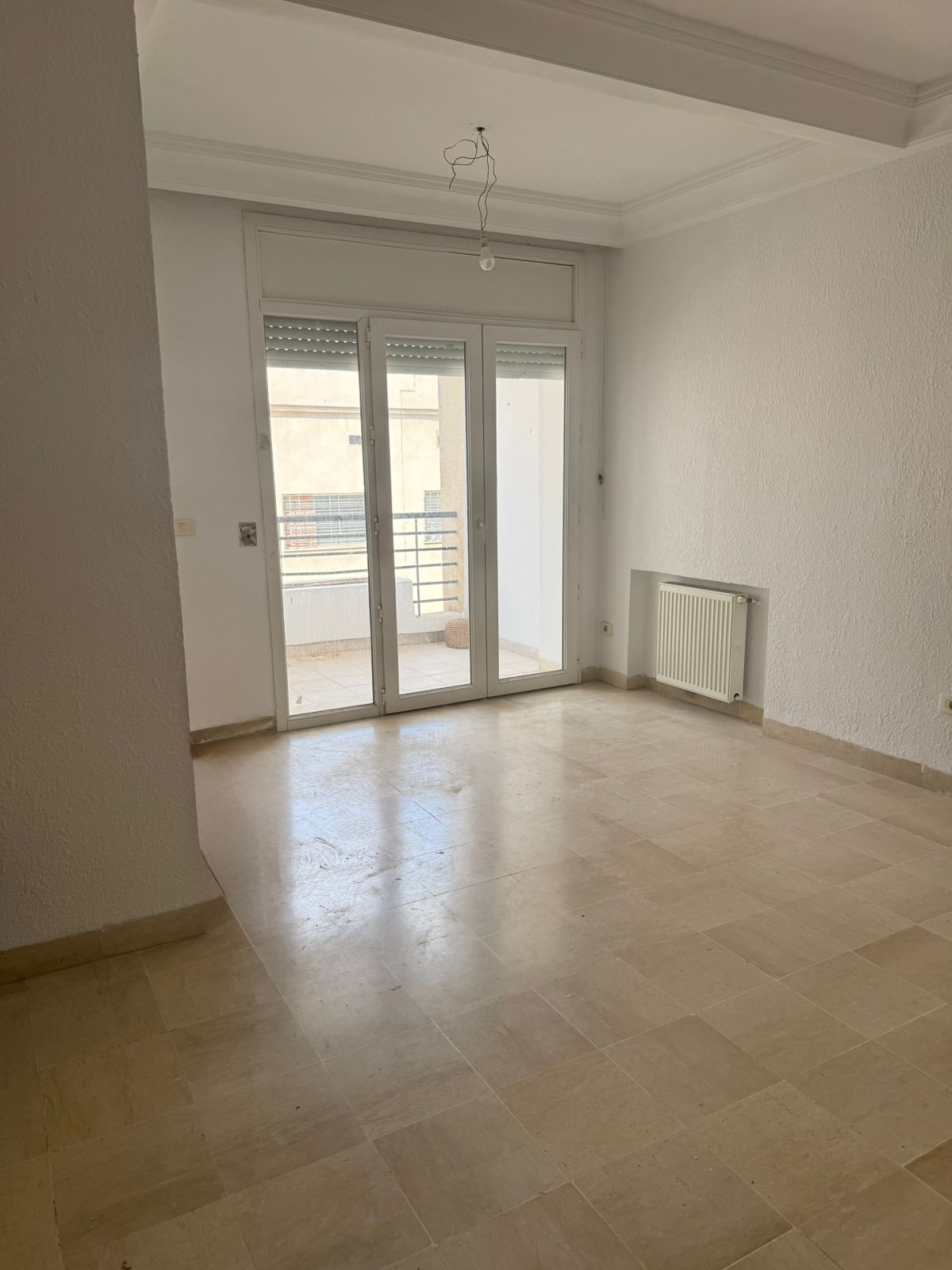 La Soukra&nbsp;La Soukra&nbsp;Location&nbsp;Appart. 3 pi�ces&nbsp;Appartement cot� hamadi abid soukra