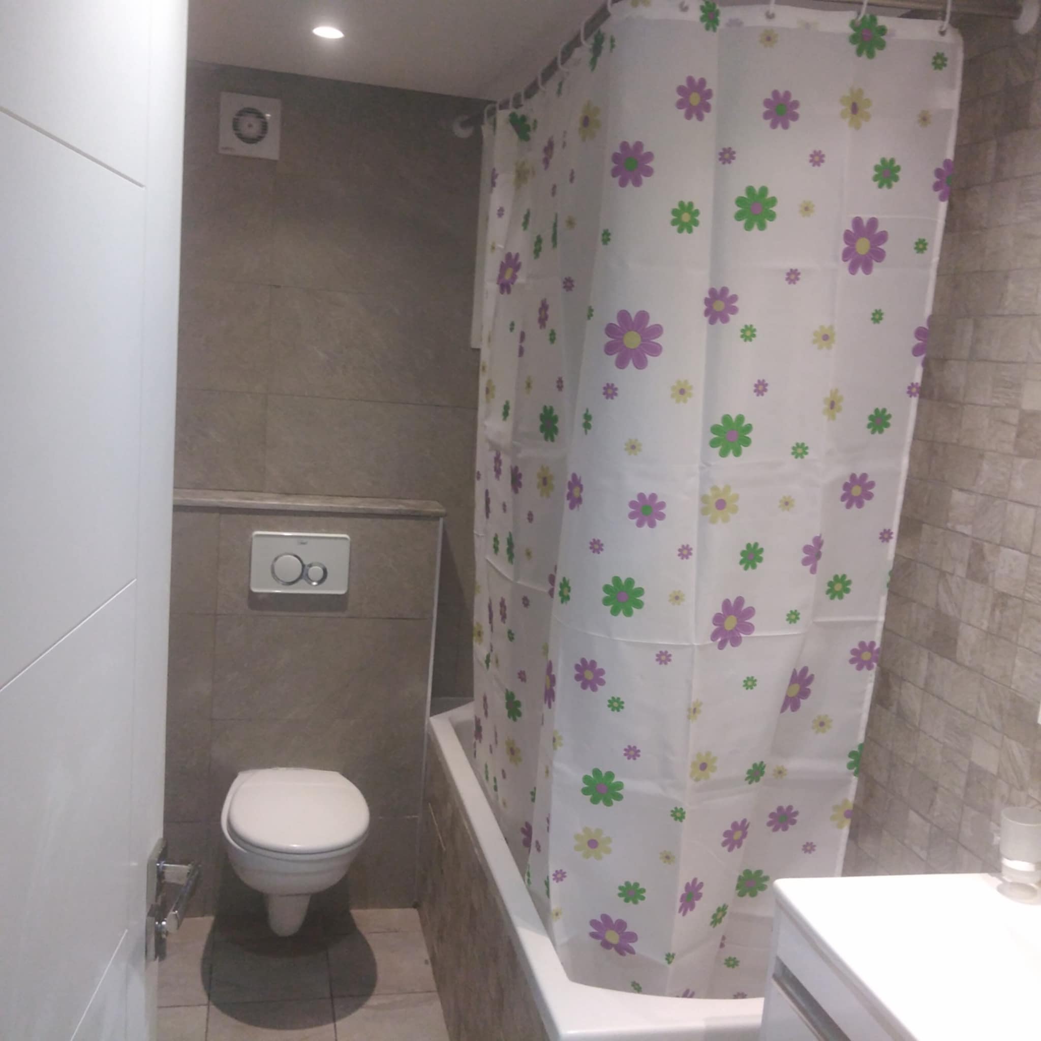 Ain Zaghouan&nbsp;Jardins de Carthage&nbsp;Vente&nbsp;Appart. 5 pi�ces+&nbsp;App s4 jardin de carthage