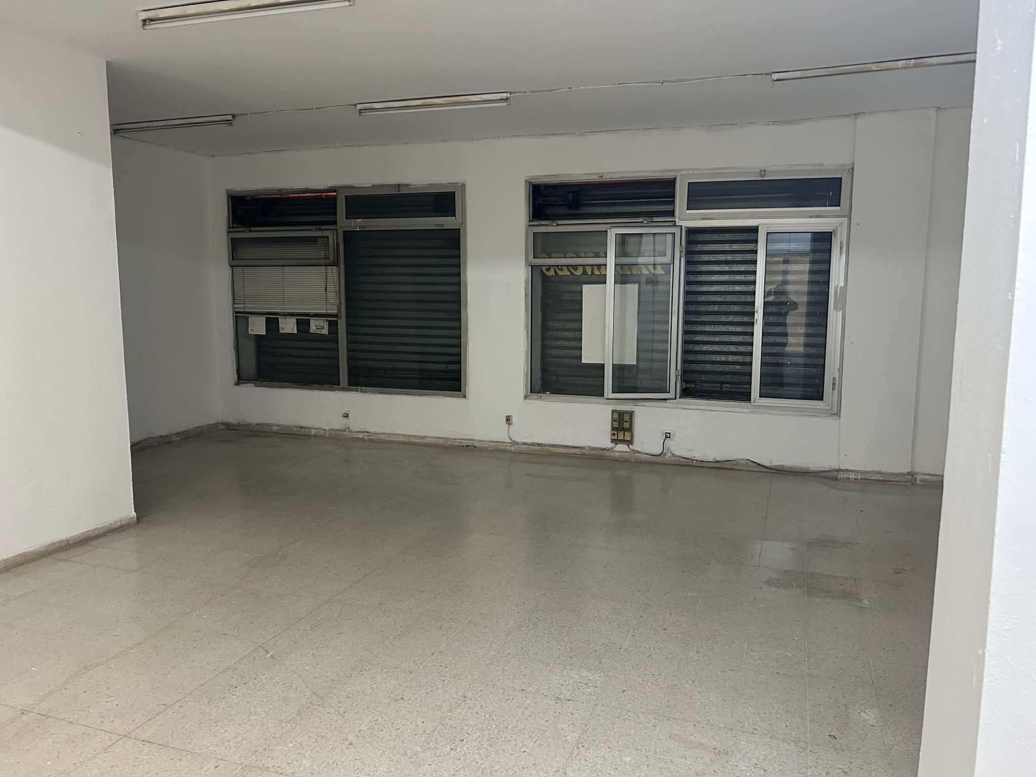 Bab Bhar&nbsp;Republique&nbsp;Vente&nbsp;Autre&nbsp;Local commercial centre ville