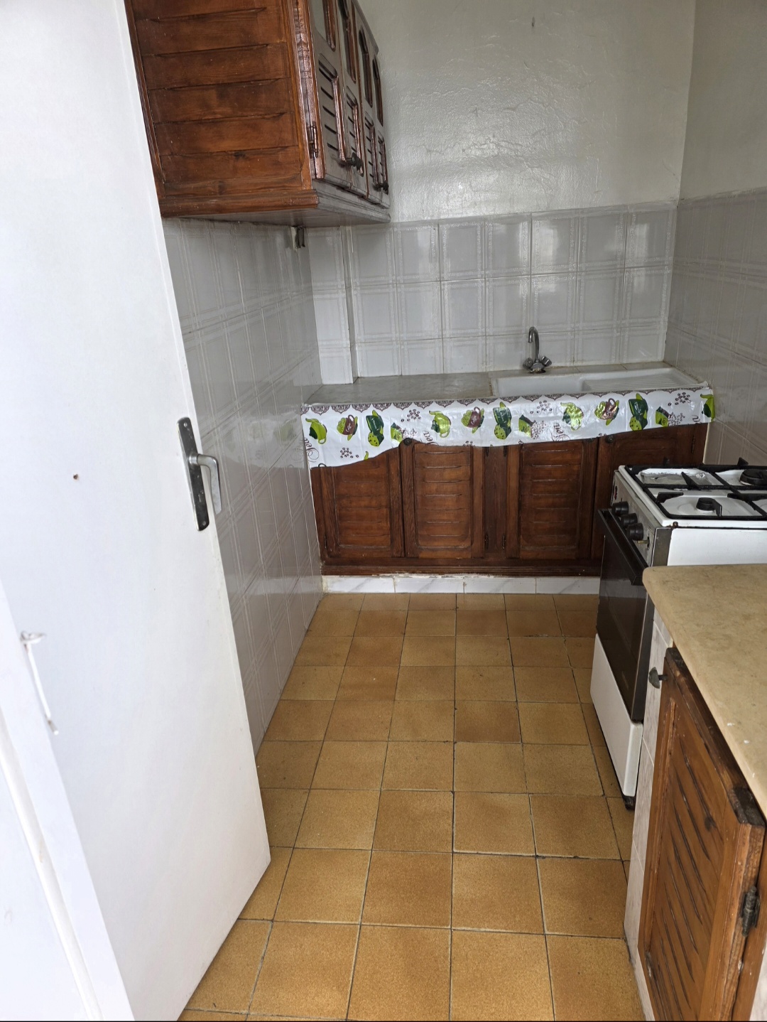 El Menzah&nbsp;El Manar 1&nbsp;Location&nbsp;Appart. 2 pi�ces&nbsp;Studio s1 manar1 pr�s �cole priv�e hannibal