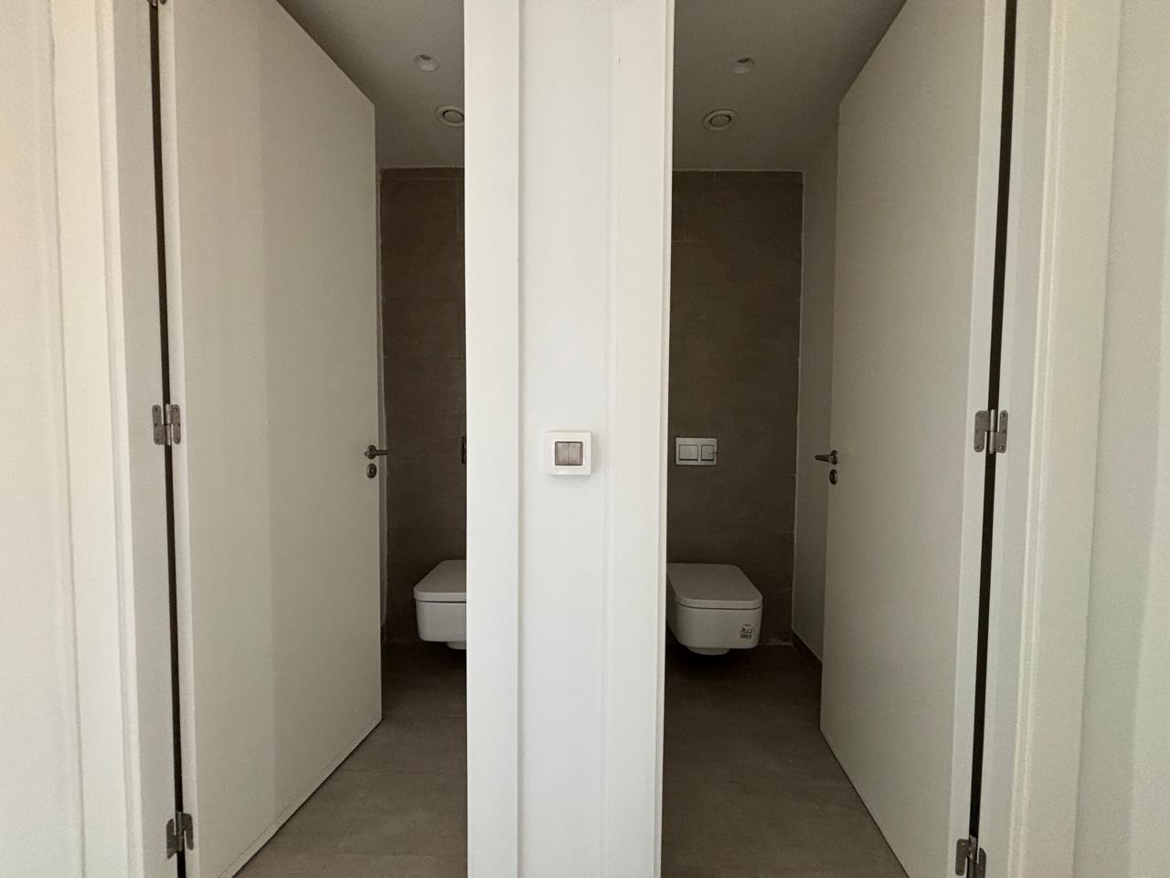 Bureaux & Commerces&nbsp;Surfaces