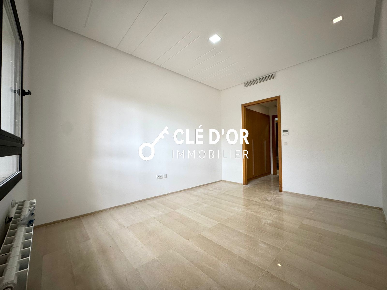 Ain Zaghouan&nbsp;Jardins de Carthage&nbsp;Location&nbsp;Appart. 5 pi�ces+&nbsp;Appartement s3  au jardins de carthage