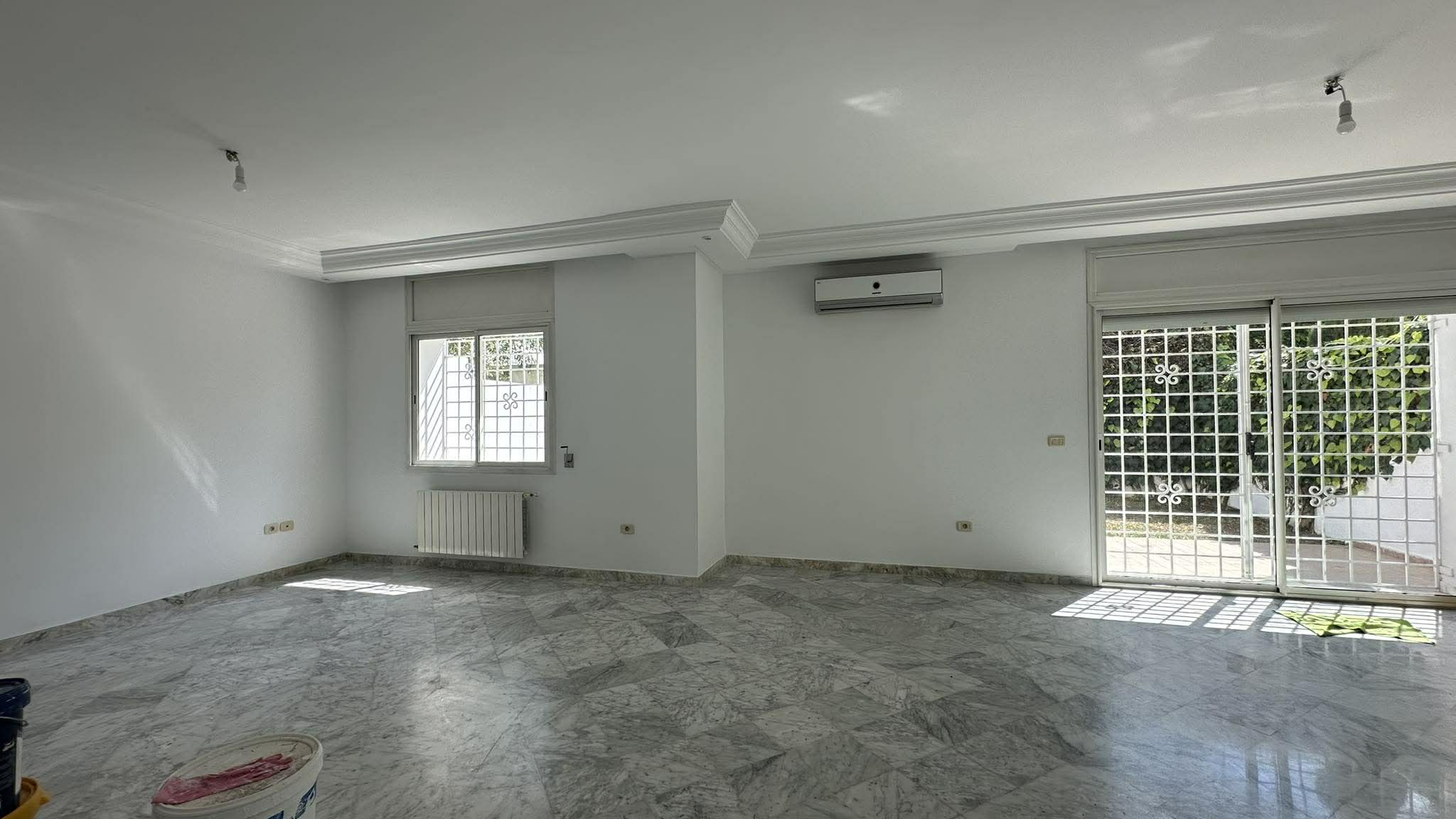 La Soukra&nbsp;La Soukra&nbsp;Location&nbsp;Maisons&nbsp;Duplex s4 avec jardin  � la soukra