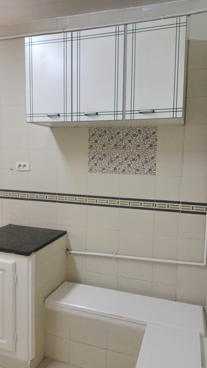 El Omrane&nbsp;El Omrane&nbsp;Vente&nbsp;Appart. 4 pi�ces&nbsp;Appartement a el omrane a  200 mdt