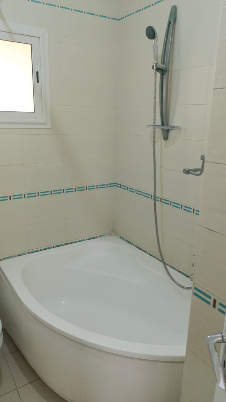 El Omrane&nbsp;El Omrane&nbsp;Vente&nbsp;Appart. 4 pi�ces&nbsp;Appartement a el omrane a  200 mdt