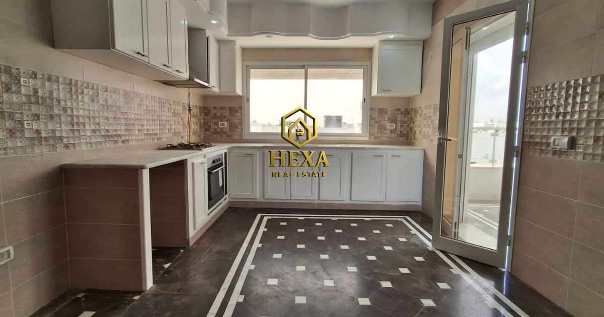 La Marsa&nbsp;Marsa Ennassim&nbsp;Location&nbsp;Maisons&nbsp;Etage de villa s4 avec terrasse � la marsa