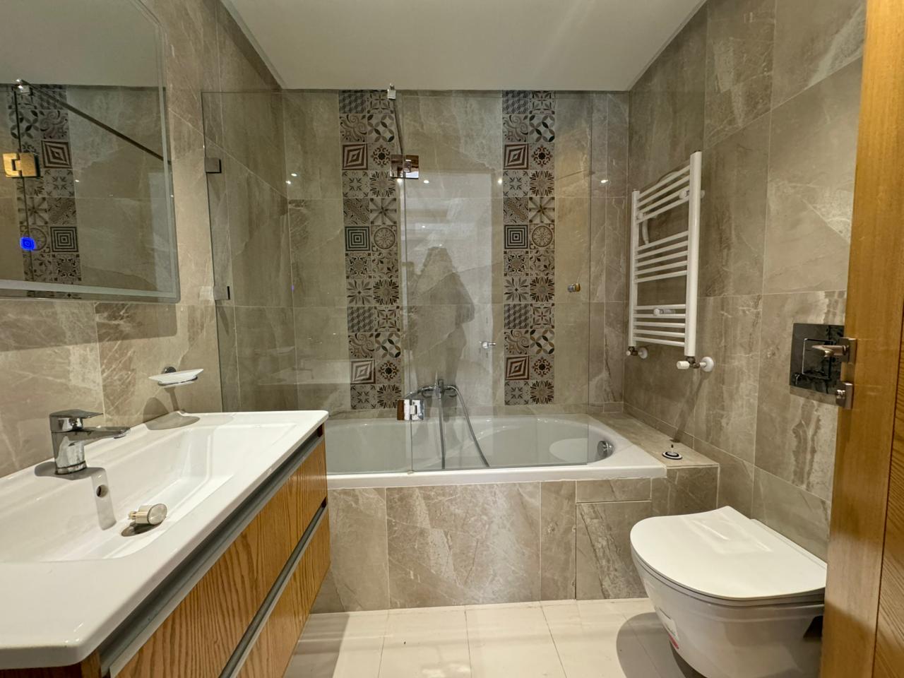 La Soukra&nbsp;La Soukra&nbsp;Location&nbsp;Appart. 4 pi�ces&nbsp;Appartement s3 avec terrasse � la soukra