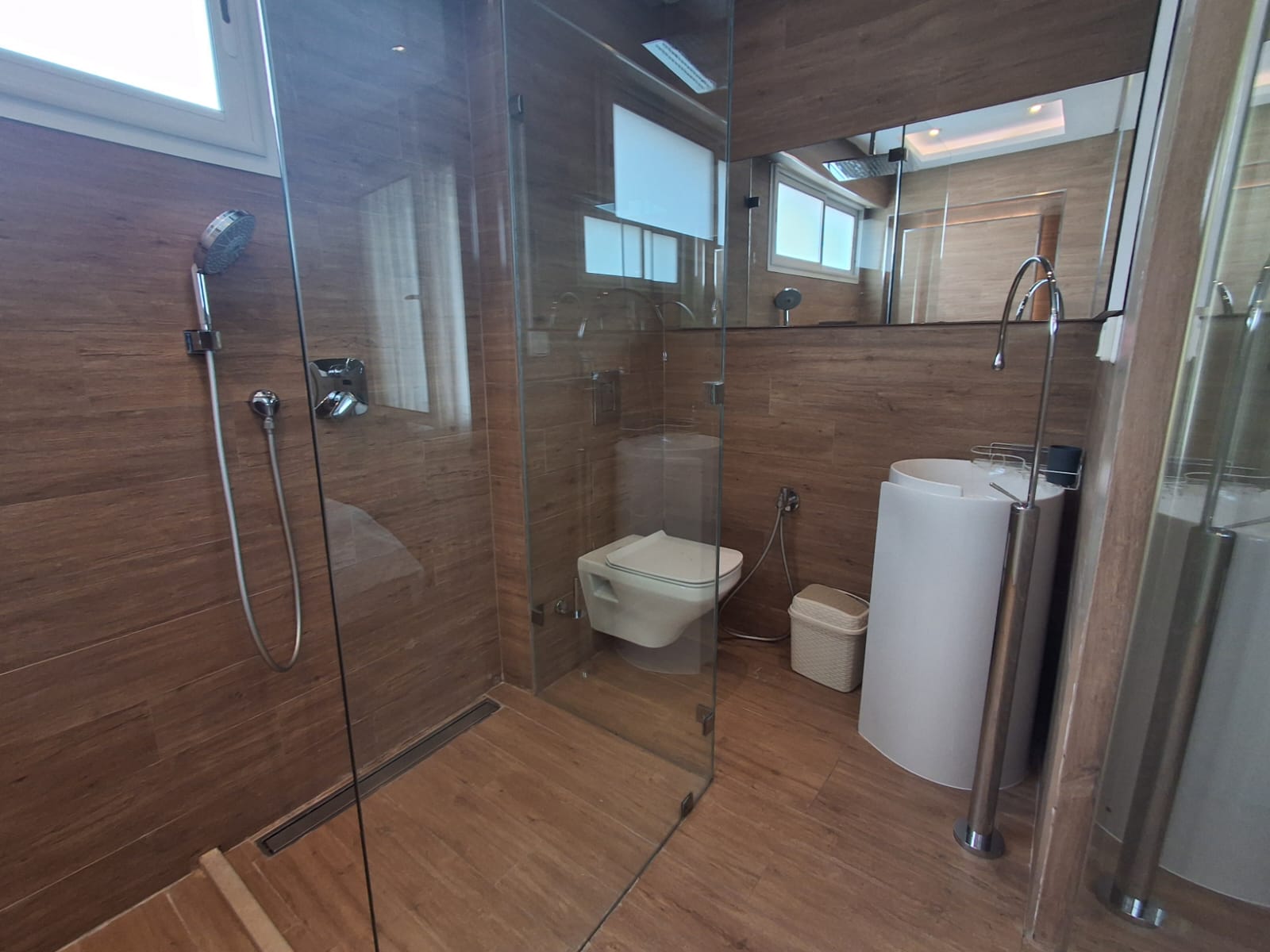 La Marsa&nbsp;Berge Du Lac&nbsp;Location&nbsp;Maisons&nbsp;Trilpex s3 meubl� avec terrasse au lac 2