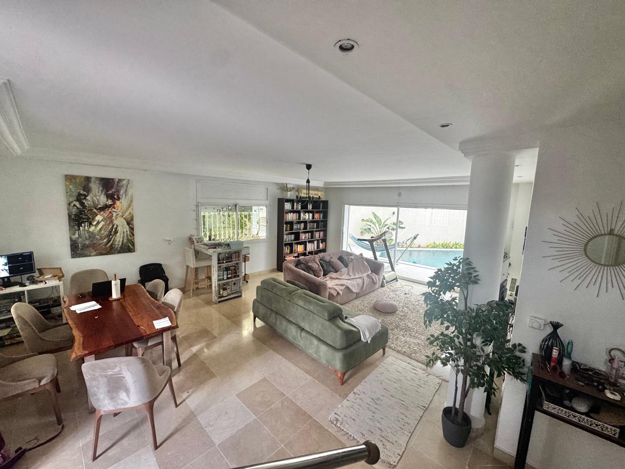 La Marsa&nbsp;Cite Du Stade&nbsp;Location&nbsp;Duplex&nbsp;Duplex s5 avec piscine et terrasse � la marsa