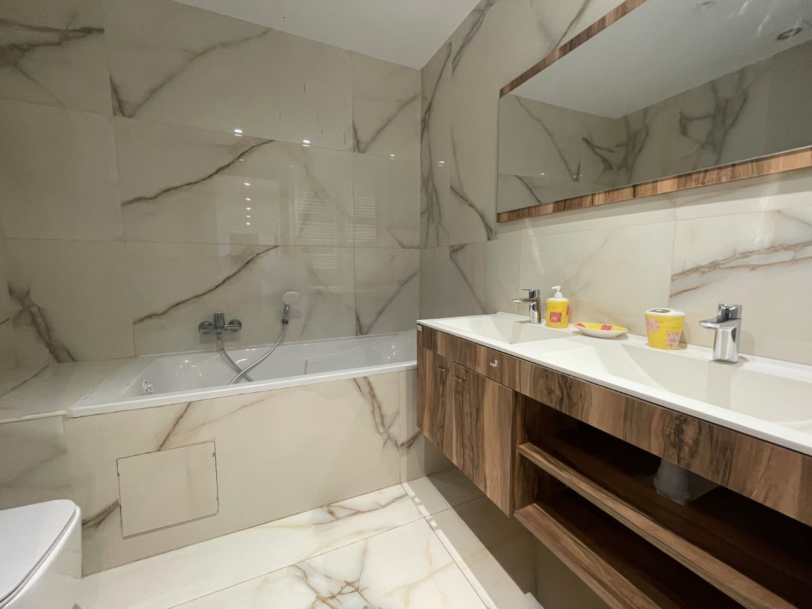 La Marsa&nbsp;Berge Du Lac&nbsp;Location&nbsp;Appart. 3 pi�ces&nbsp;Appartement s2 meubl� au lac 2