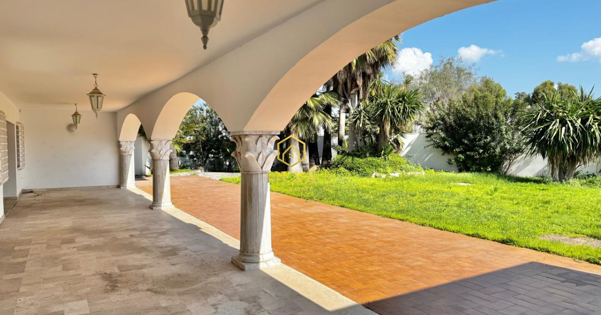 La Soukra&nbsp;La Soukra&nbsp;Location&nbsp;Maisons&nbsp;Vila avec jardin et piscine � la soukra