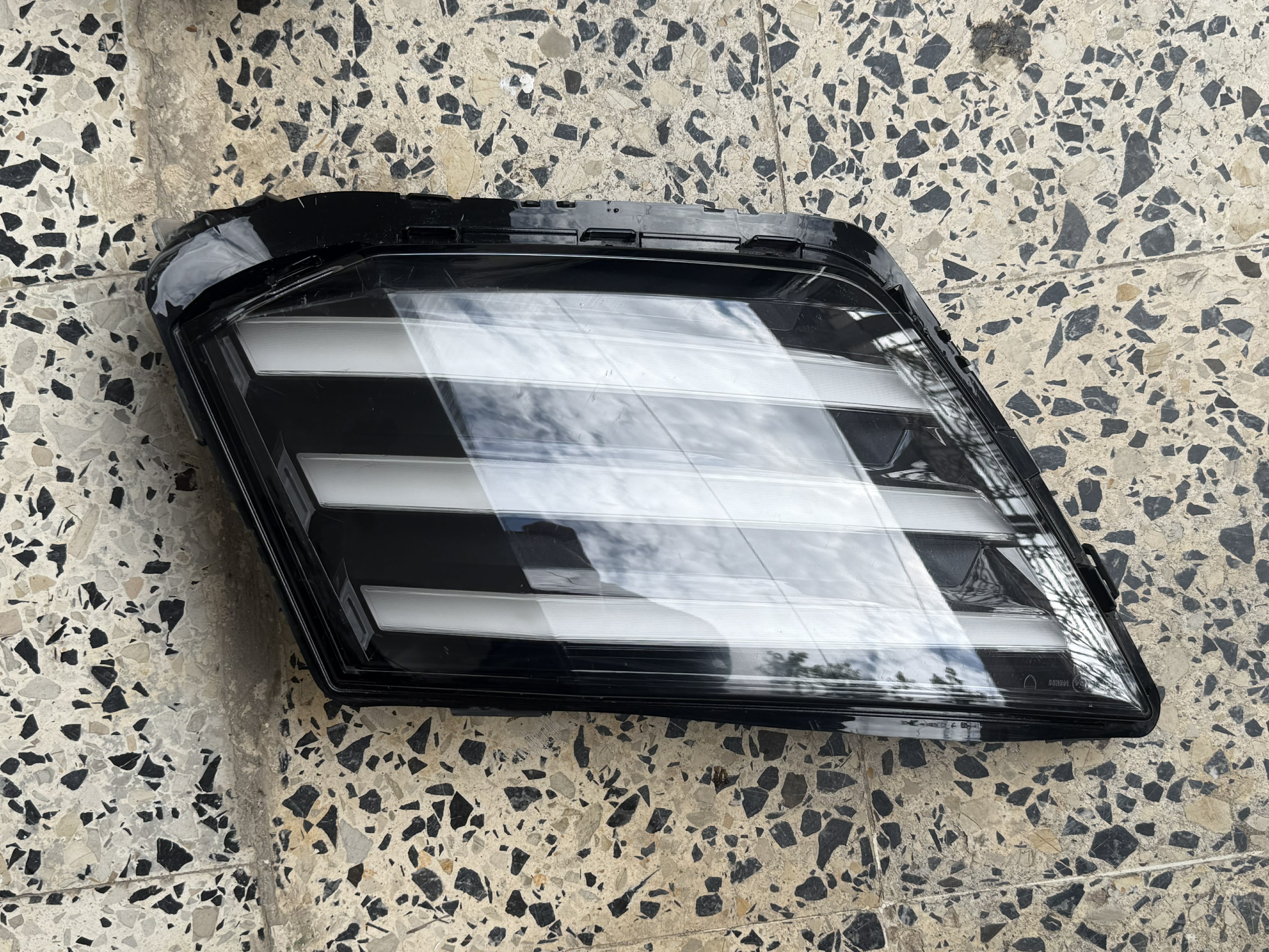 El Hrairia&nbsp;El Hrairia&nbsp;Autre&nbsp;Autre&nbsp;Pi�ce de voiture