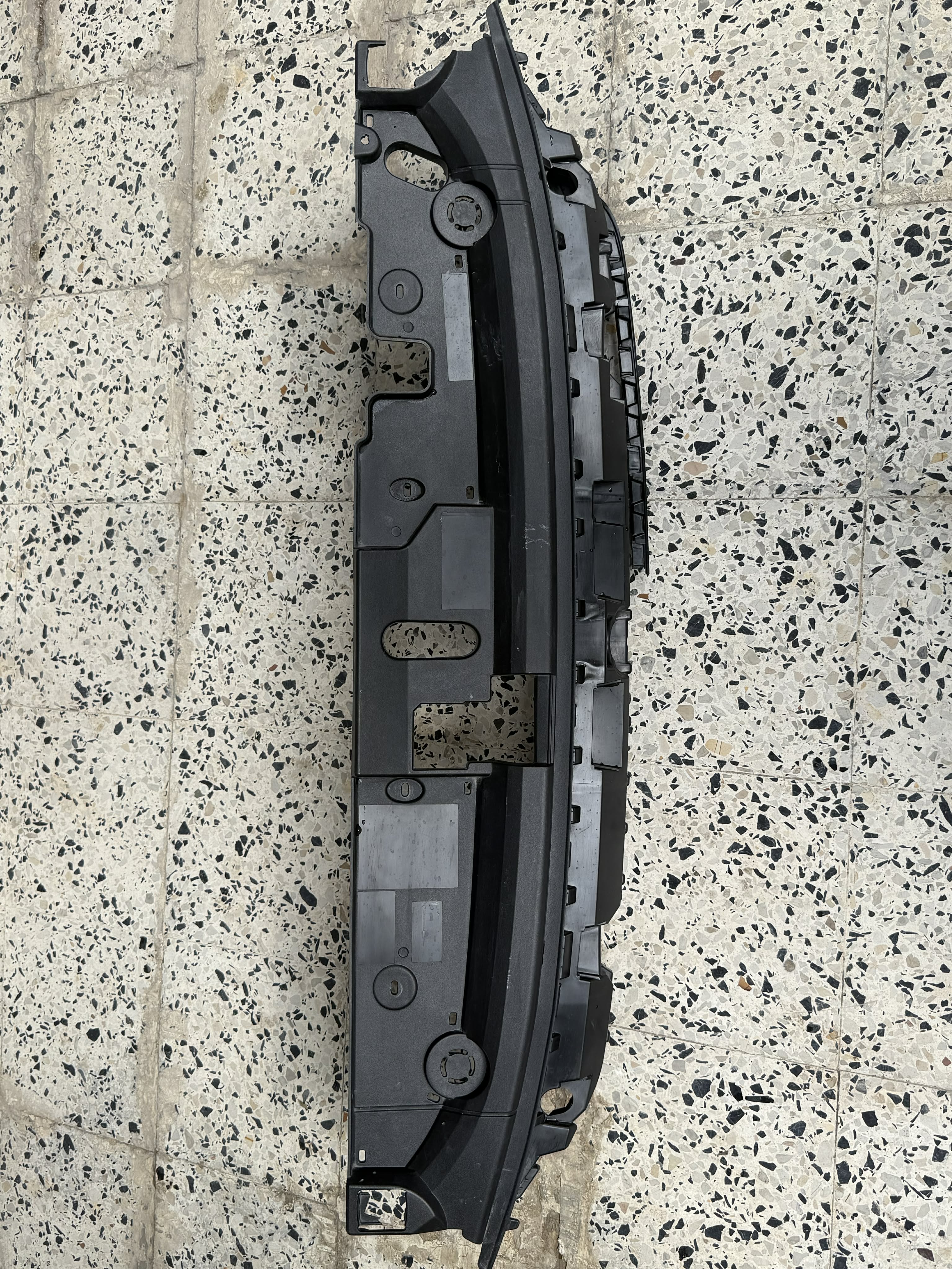 El Hrairia&nbsp;El Hrairia&nbsp;Autre&nbsp;Autre&nbsp;Pi�ce de voiture