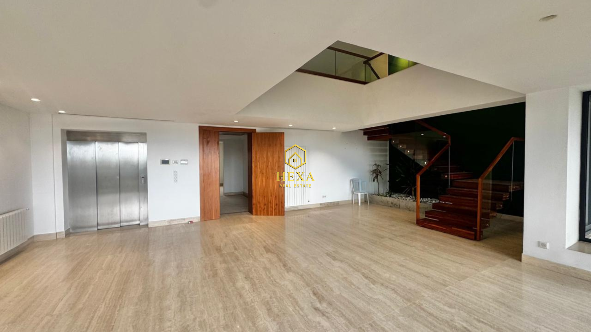 La Marsa&nbsp;Berge Du Lac&nbsp;Location&nbsp;Duplex&nbsp;Duplex s4 au lac 2 avec piscine