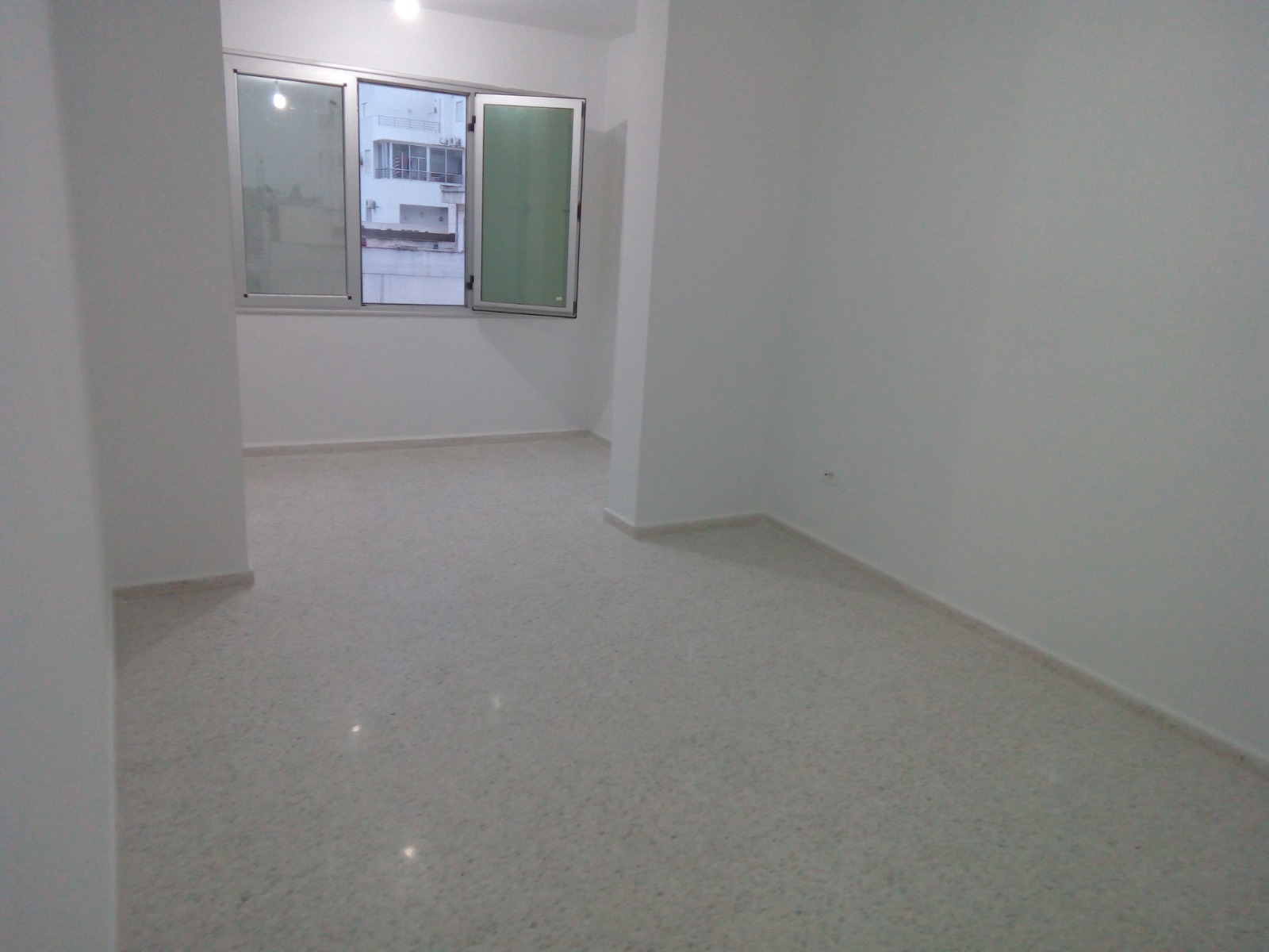 Nabeul&nbsp;Nabeul&nbsp;Bureaux & Commerces&nbsp;Bureau&nbsp;Bureau s plus 3 a nabeul wb4444