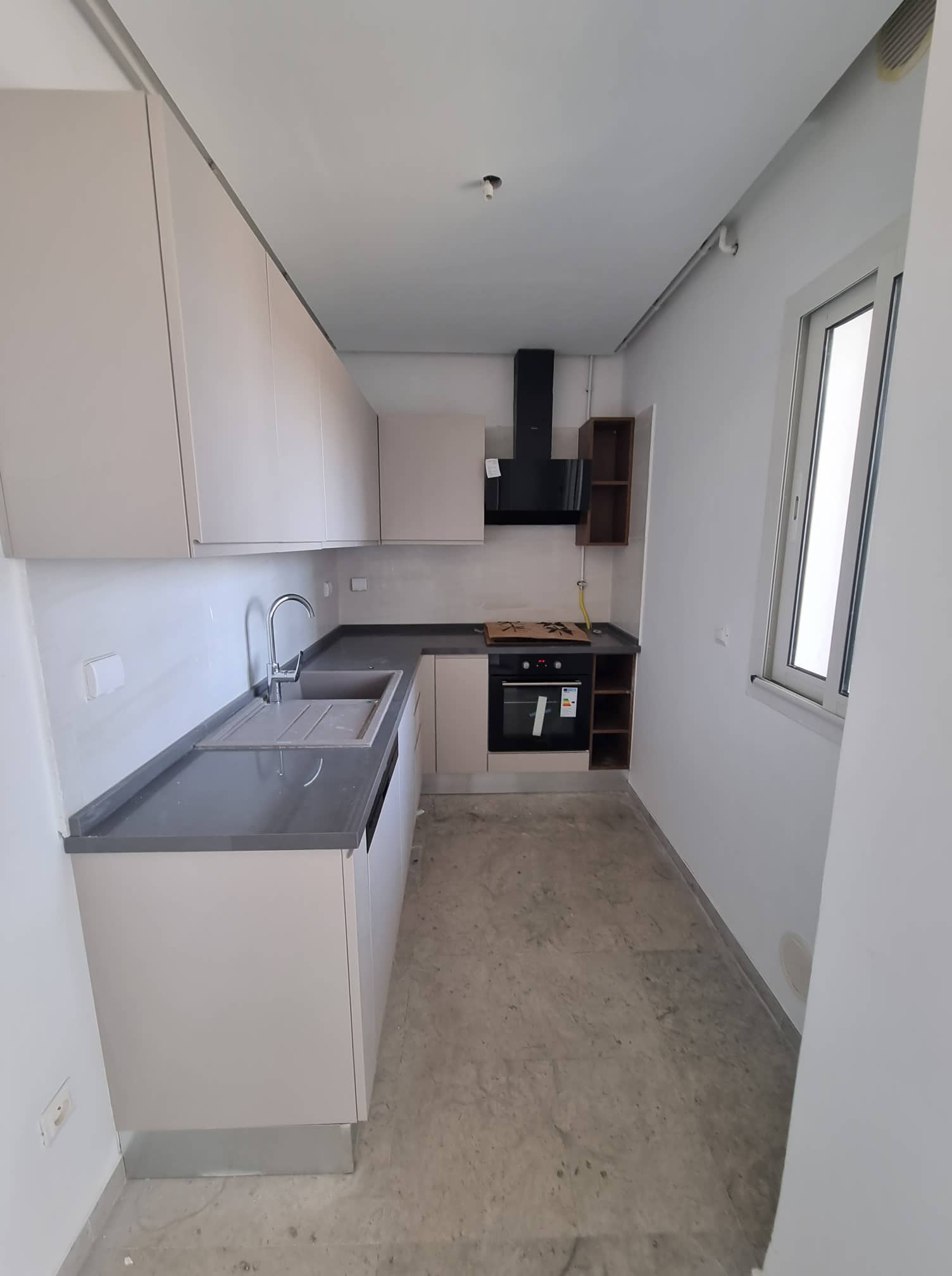 Ain Zaghouan&nbsp;Jardins de Carthage&nbsp;Location&nbsp;Appart. 3 pi�ces&nbsp;S plus deux bien orient� aux jardins de carthage