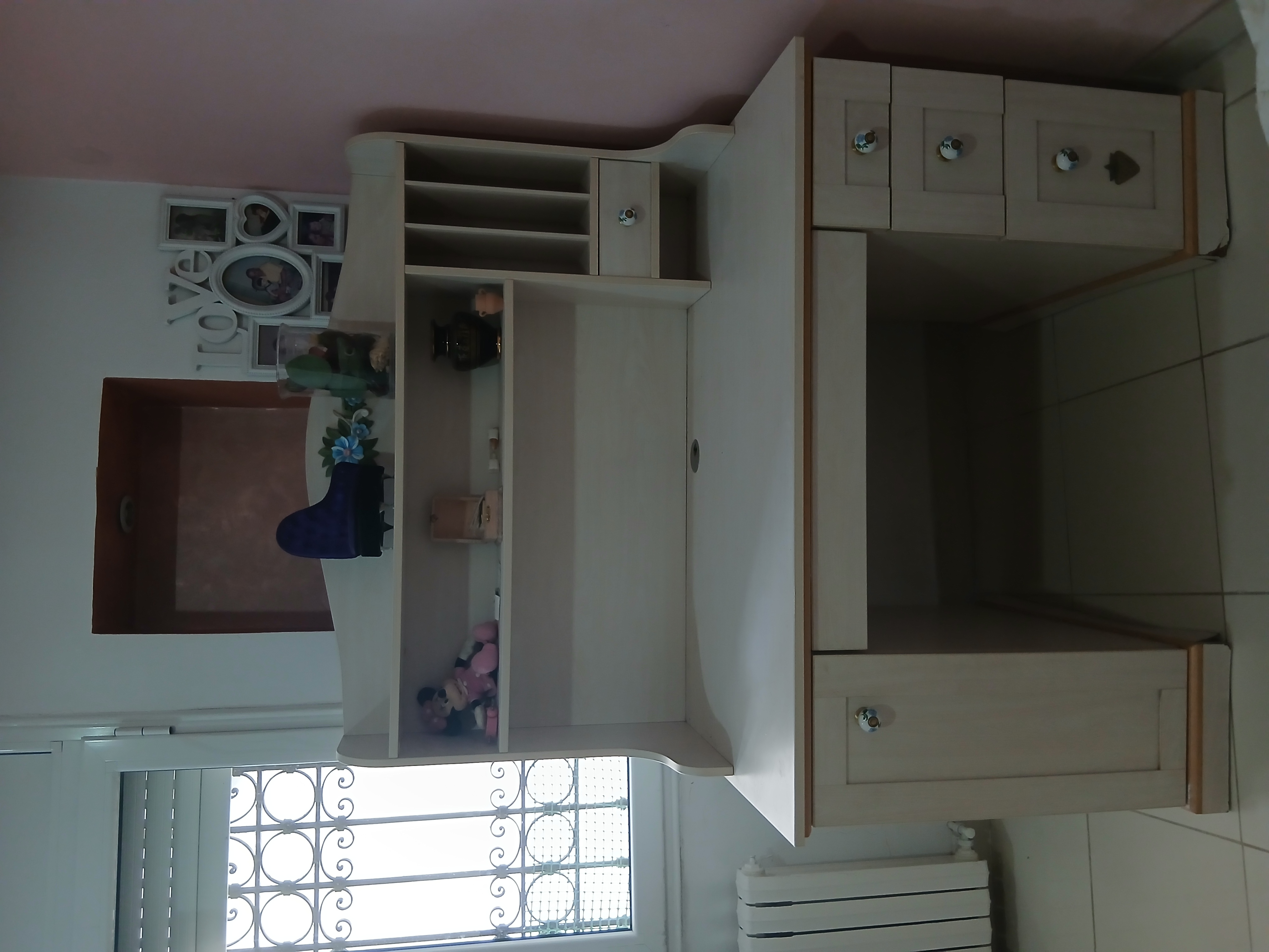 Le Bardo&nbsp;Le Bardo&nbsp;Meubles de bureau&nbsp;Bureaux - Tables&nbsp;Bureau pour enfant