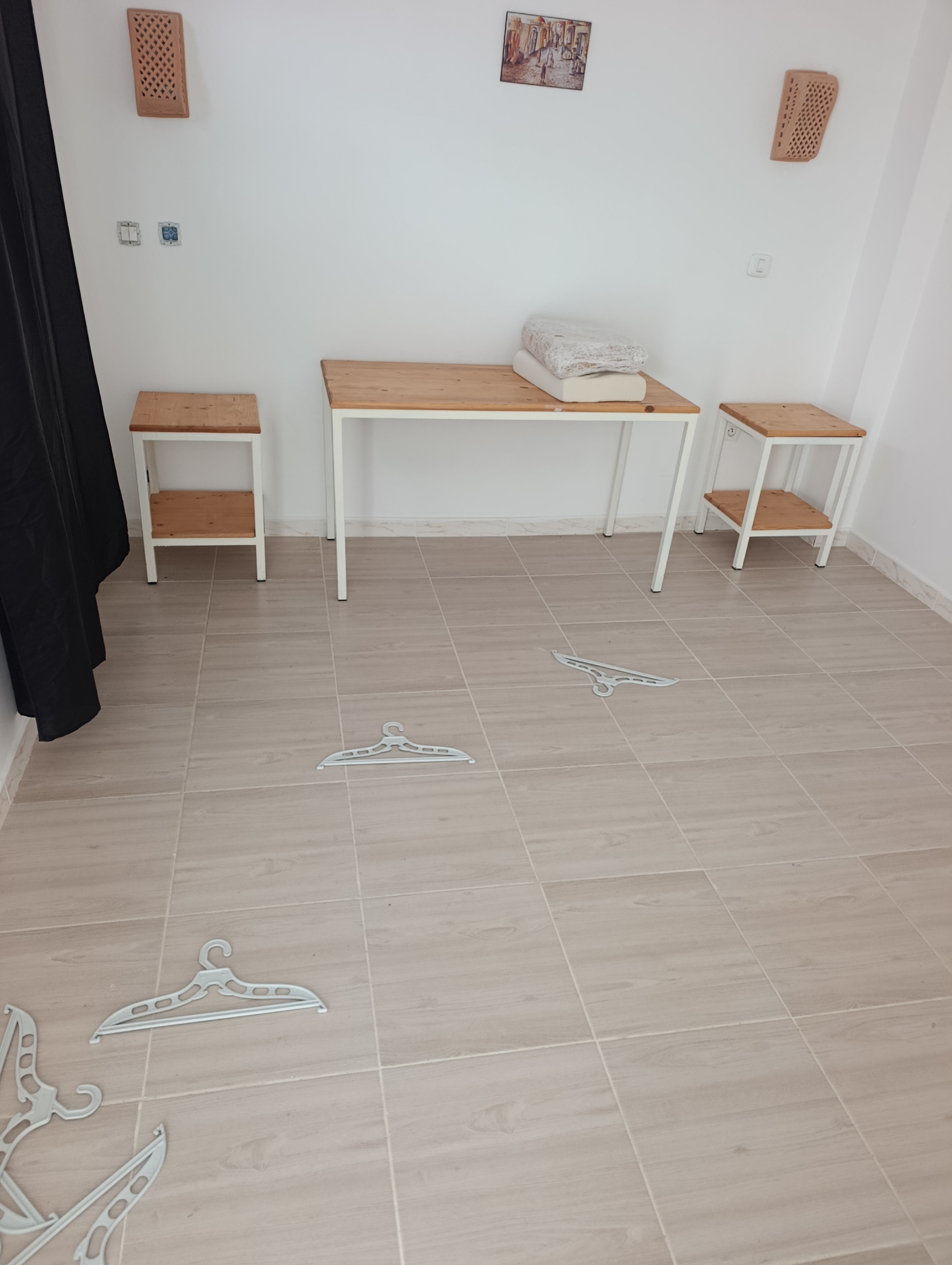 Raoued&nbsp;El Brarja&nbsp;Salon - Salle � manger &nbsp;Salle � manger&nbsp;Meuble en bois et fer forget