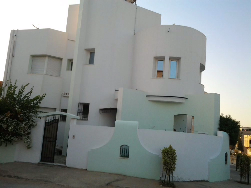 El Mourouj&nbsp;El Mourouj&nbsp;Vente&nbsp;Maisons&nbsp;Gps villa trois niveau zone r�sidentielle
