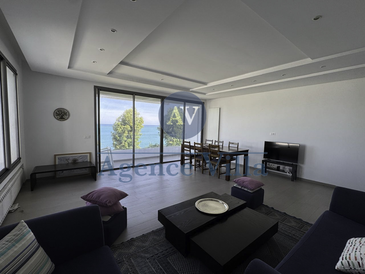 La Marsa&nbsp;Marsa Safsaf&nbsp;Location&nbsp;Appart. 5 pi�ces+&nbsp;Villa s4 avec vue mer � la marsa