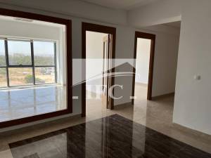 Cite El Khadra&nbsp;Zone urbaine nord&nbsp;Bureaux & Commerces&nbsp;Bureau&nbsp;Bureau en 4 espaces 158mcunifcu17 ref682a