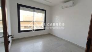 La Marsa&nbsp;Berge Du Lac&nbsp;Location&nbsp;Appart. 1 pi�ce&nbsp;Un bureau h2 au lac 2