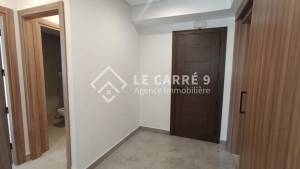 La Marsa&nbsp;Berge Du Lac&nbsp;Location&nbsp;Appart. 1 pi�ce&nbsp;Un bureau h2 au lac 2