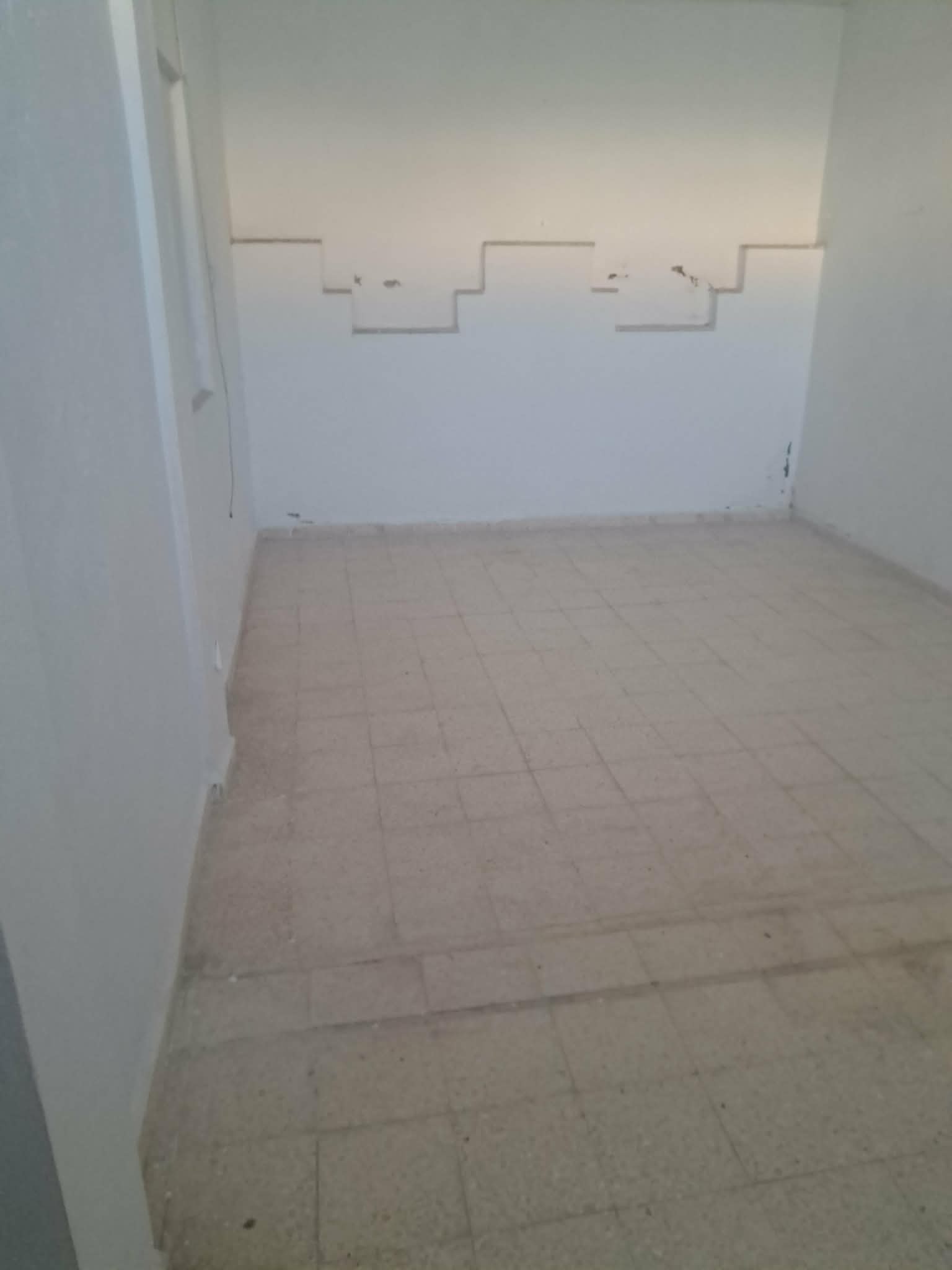 Ariana Ville&nbsp;Ariana&nbsp;Vente&nbsp;Appart. 4 pi�ces&nbsp;Maison avec fort potentiel � l'ariana