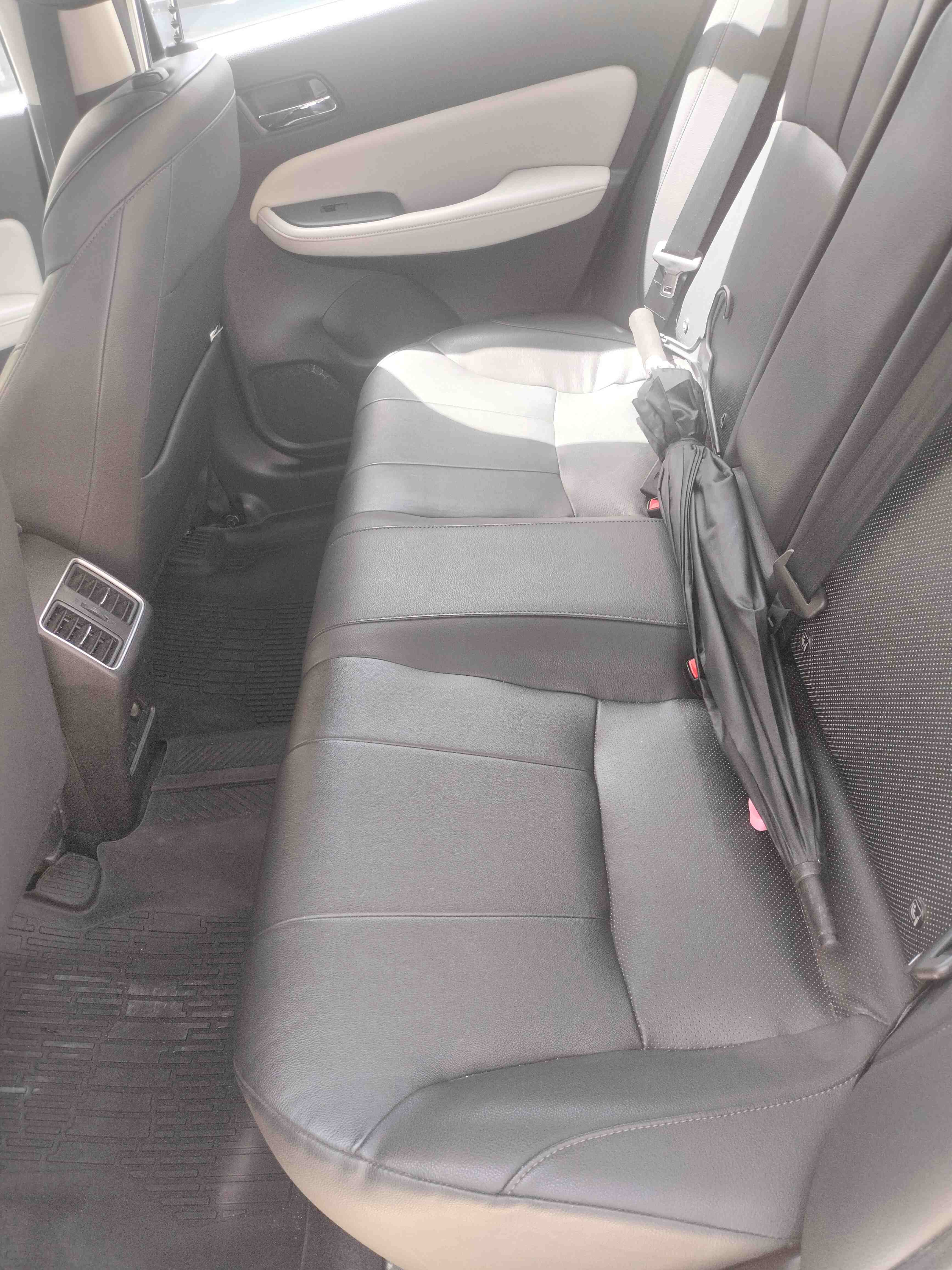 El Mourouj&nbsp;El Mourouj&nbsp;Honda&nbsp;Autre Mod�le&nbsp;Honda city ex